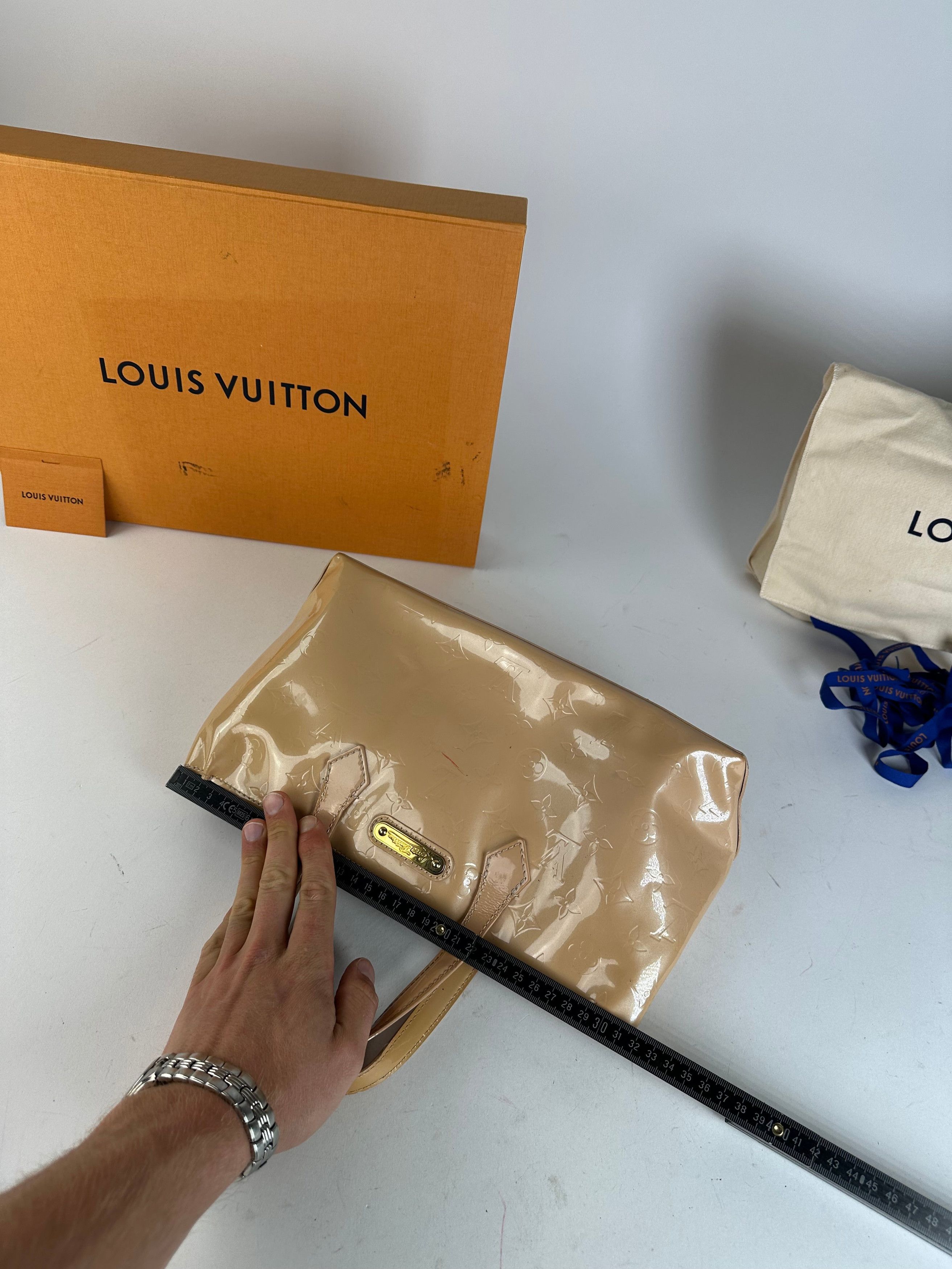 Louis Vuitton Vintage Monogram Vernis Handbag Beige Size ONE SIZE - 7 Thumbnail