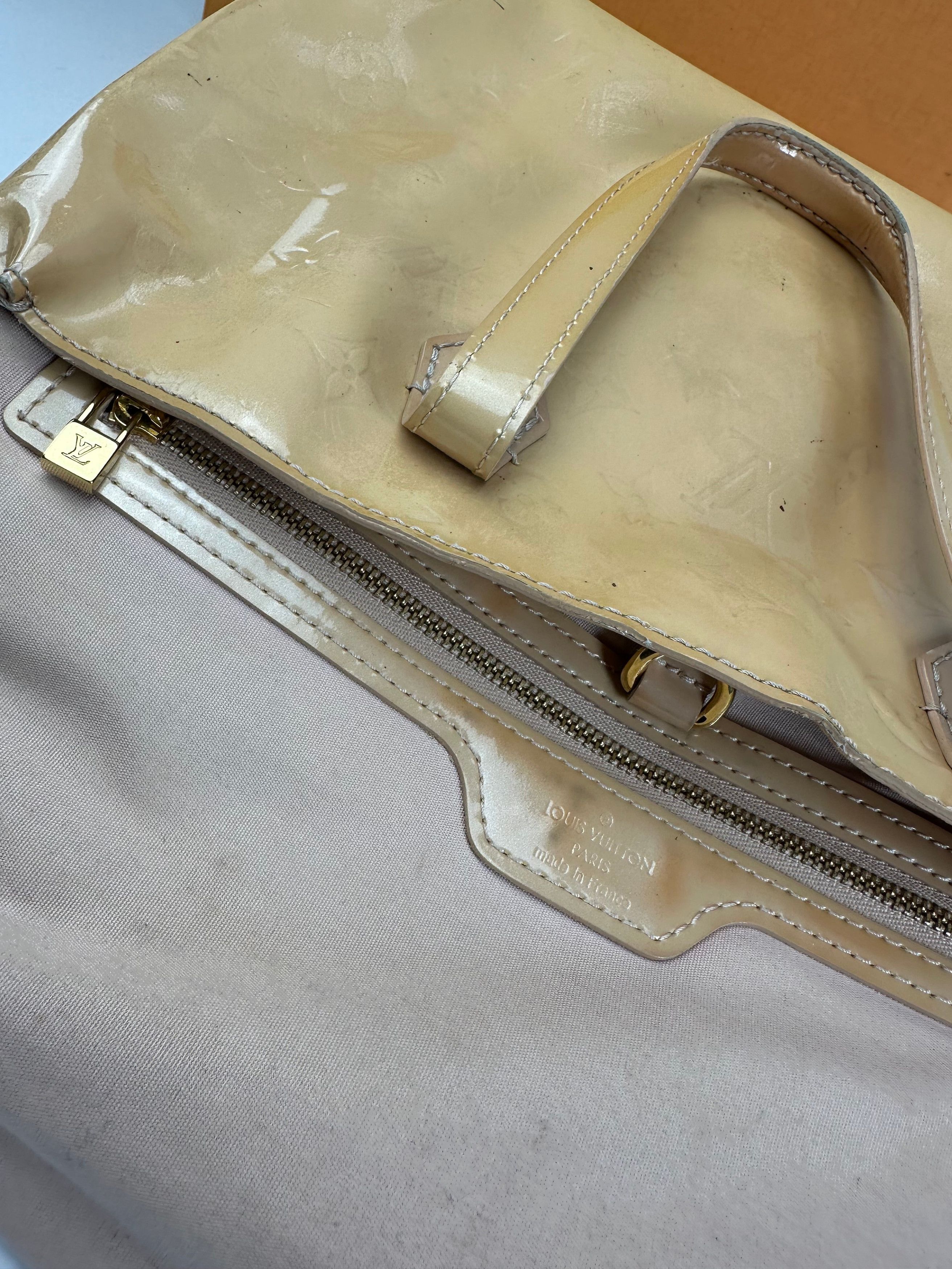 Louis Vuitton Vintage Monogram Vernis Handbag Beige Size ONE SIZE - 4 Thumbnail