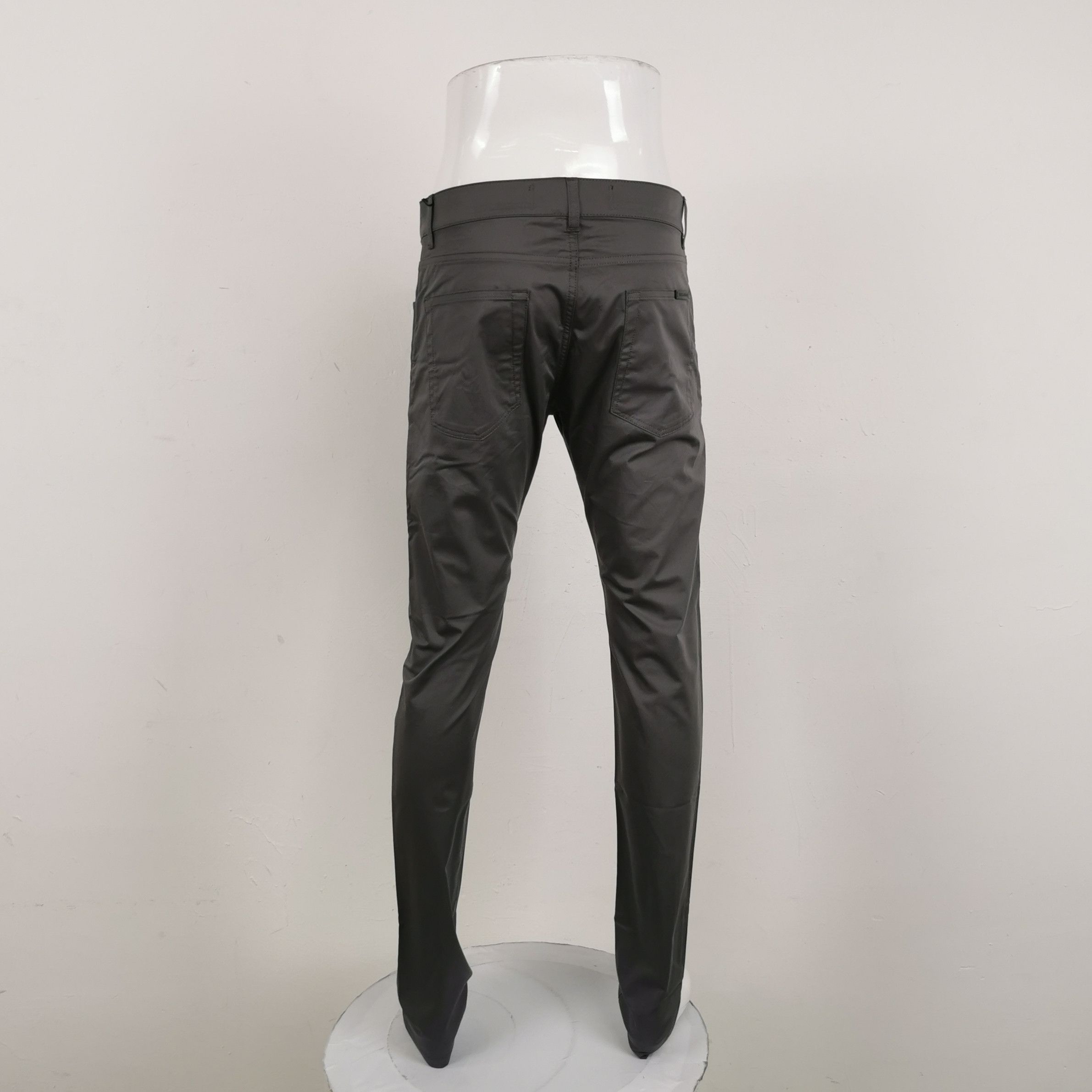 Dolce & Gabbana Dolce & Gabbana Men 30 Casual Pants Size US 30 / EU 46 - 2 Thumbnail