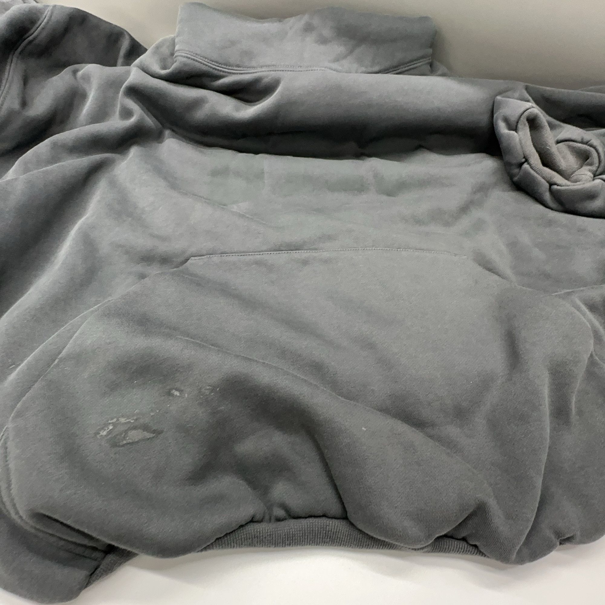 Balenciaga × Gap × Yeezy Yeezy x Gap x Balenciaga Dove Hoodie Size L Size US L / EU 52-54 / 3 - 6 Thumbnail