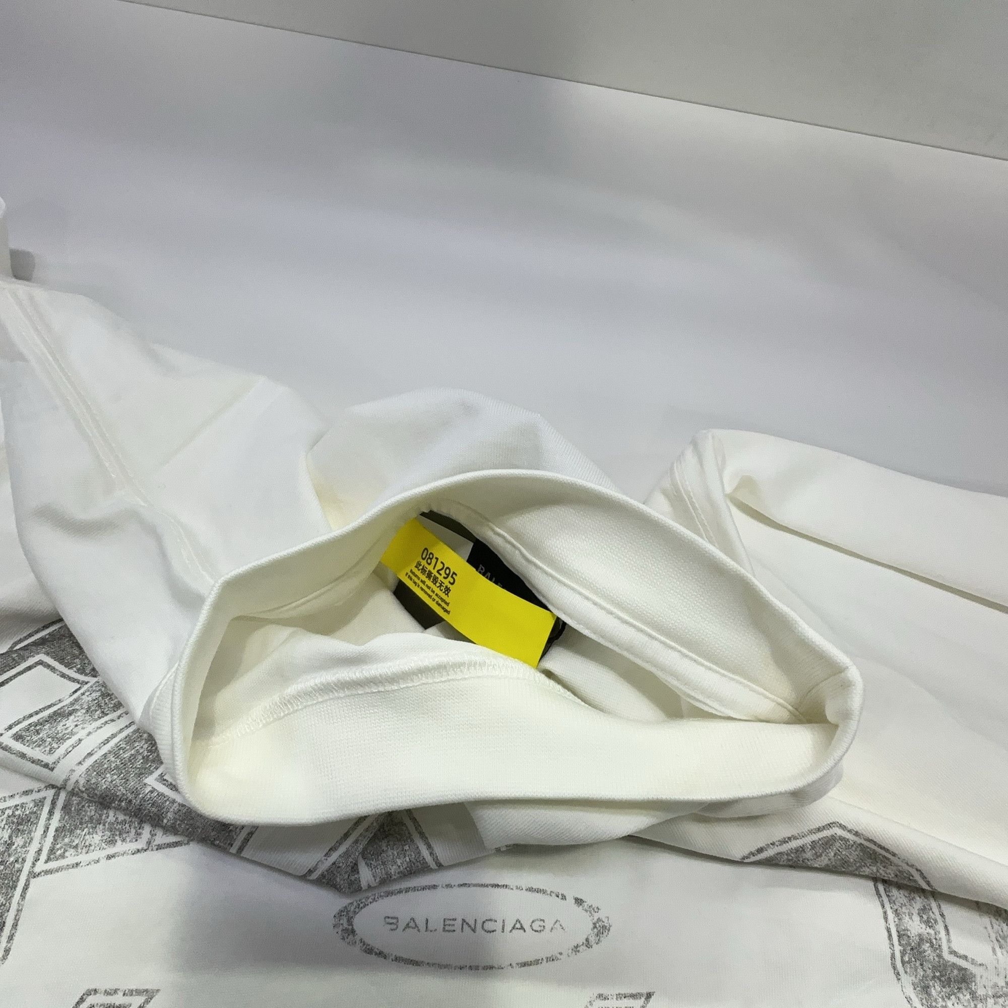 Balenciaga Balenciaga Champs-Élysées Logo T-Shirt Size 1 Size US S / EU 44-46 / 1 - 6 Thumbnail