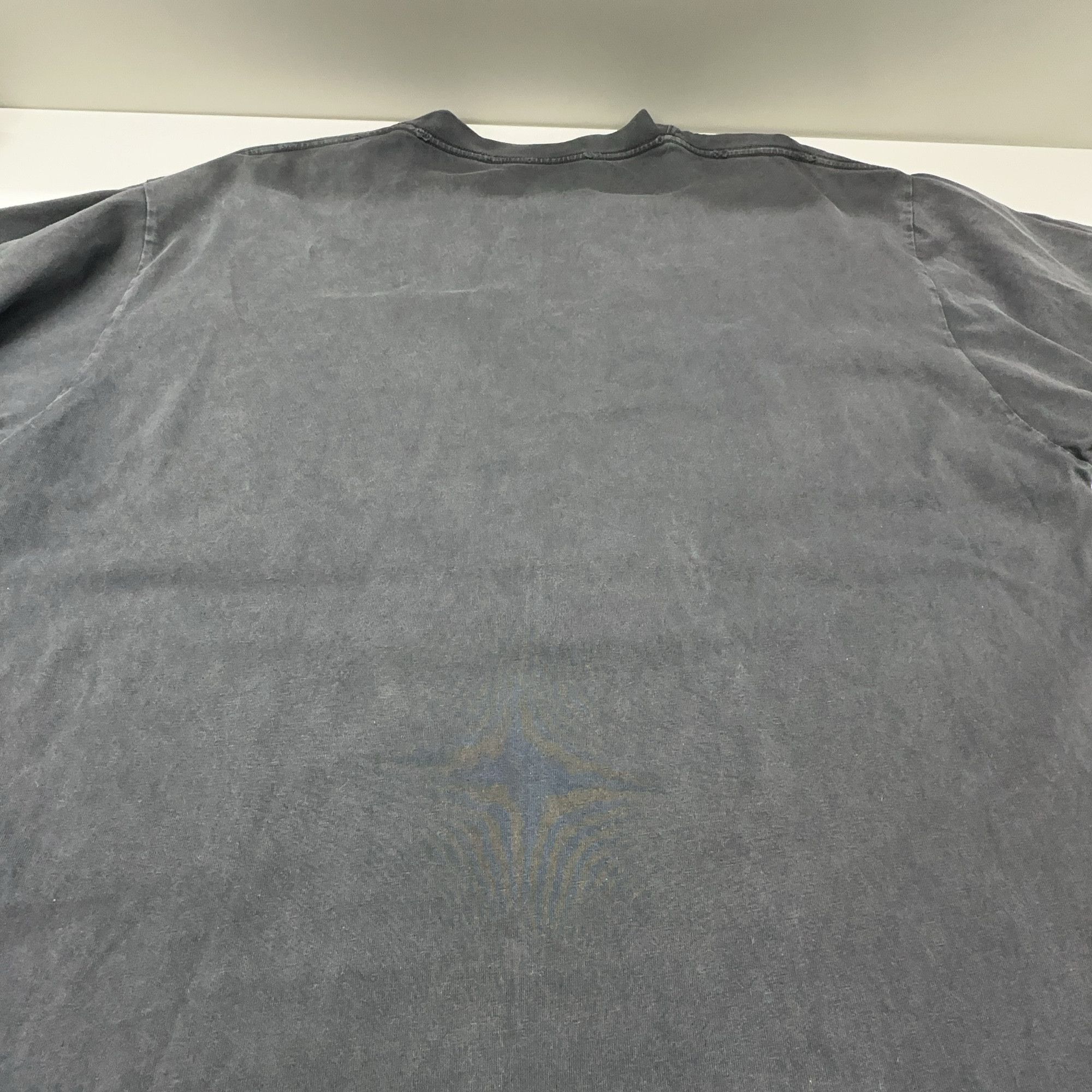 Balenciaga Balenciaga Property Of Logo T-Shirt Size M Size US M / EU 48-50 / 2 - 7 Thumbnail