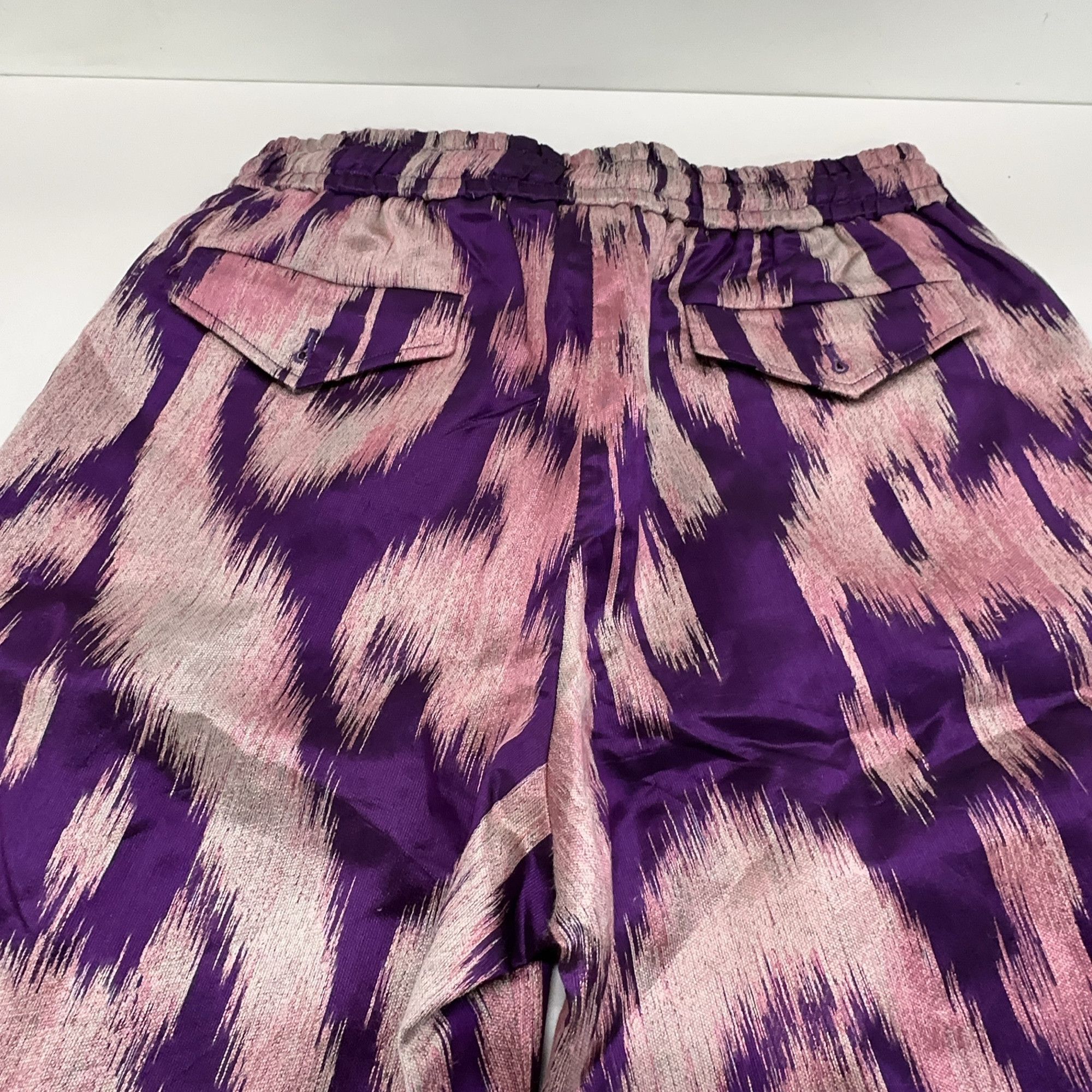 Gucci Gucci Patterned Silk Shorts Size 30 Size US 30 / EU 46 - 9 Thumbnail