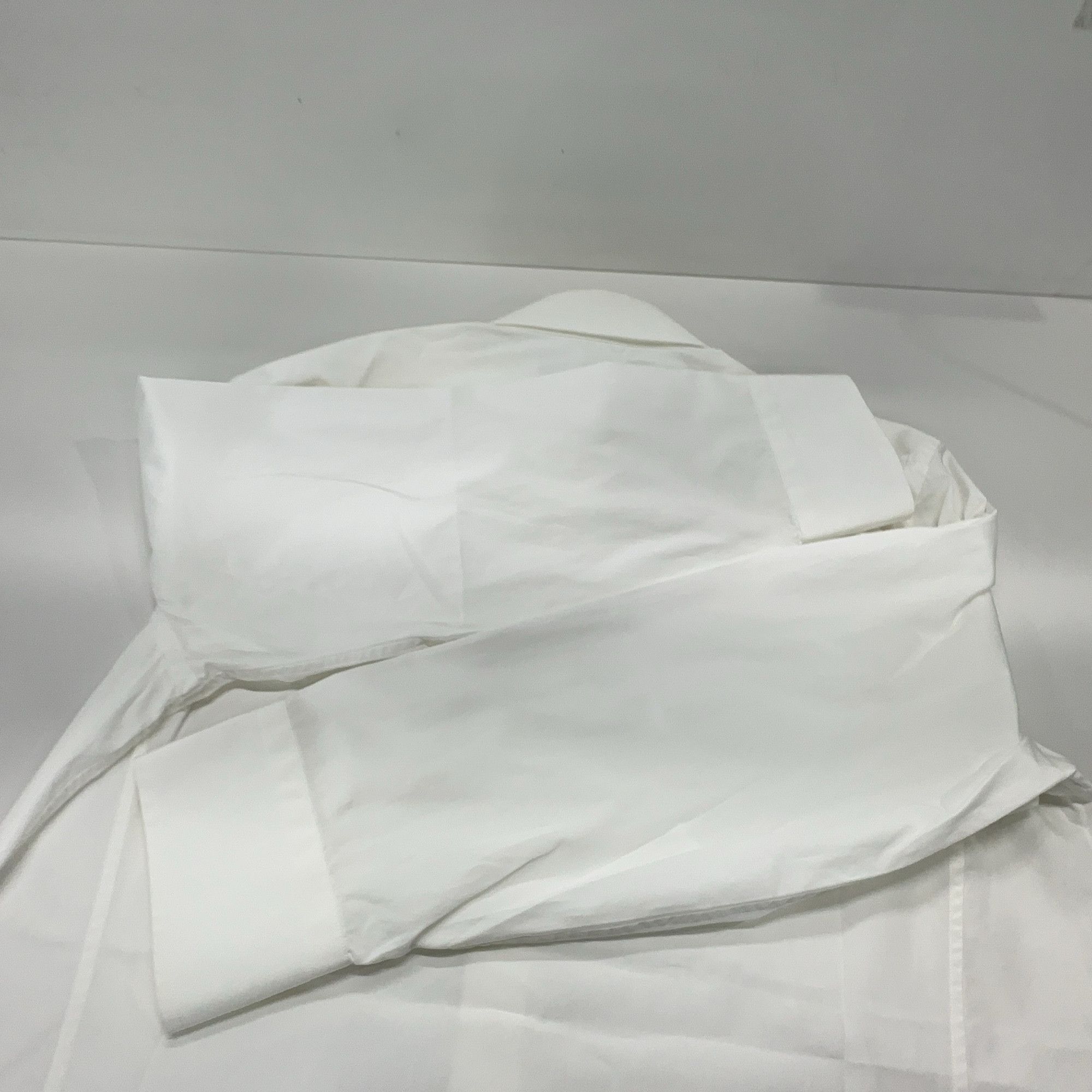 Gucci Gucci White Button Up Shirt Size L Size US L / EU 52-54 / 3 - 13 Thumbnail