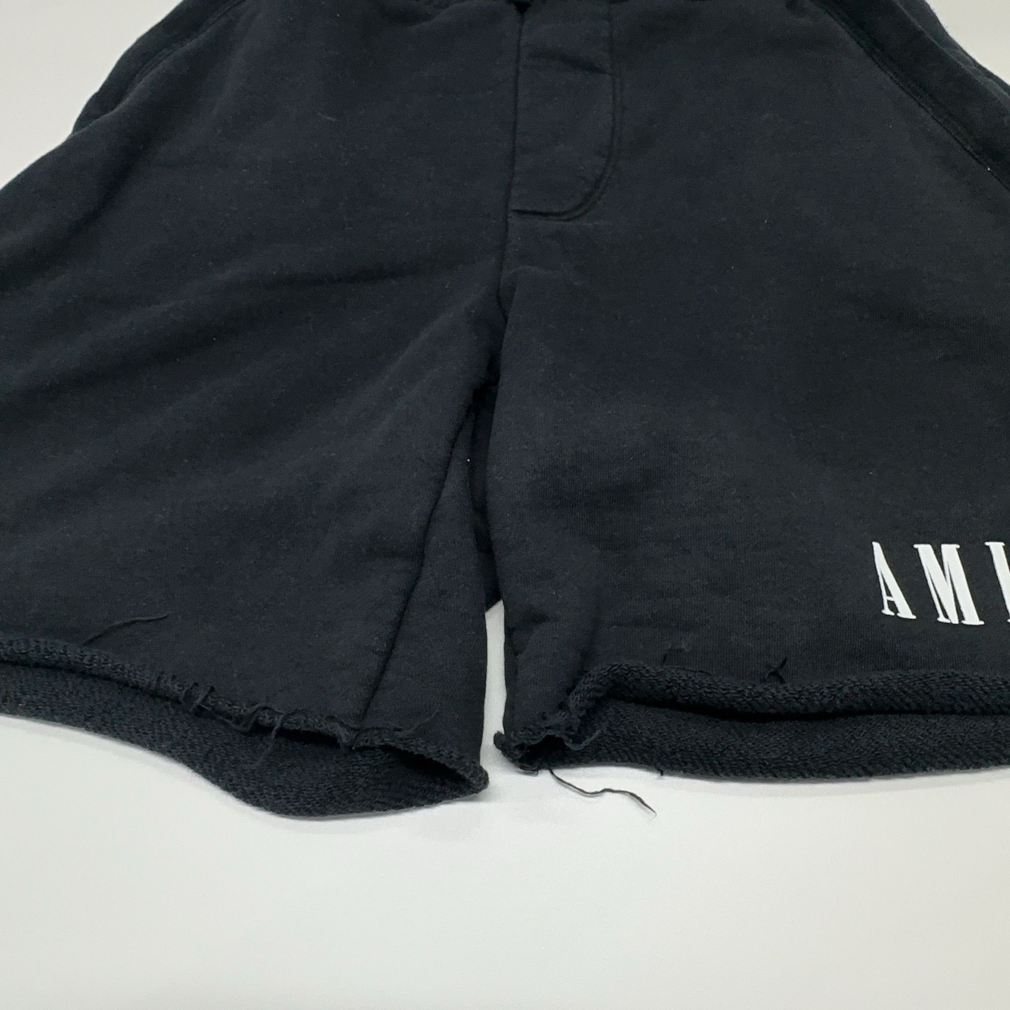 Amiri AMIRI Logo Print Sweatshorts Size L Size US 34 / EU 50 - 9 Thumbnail