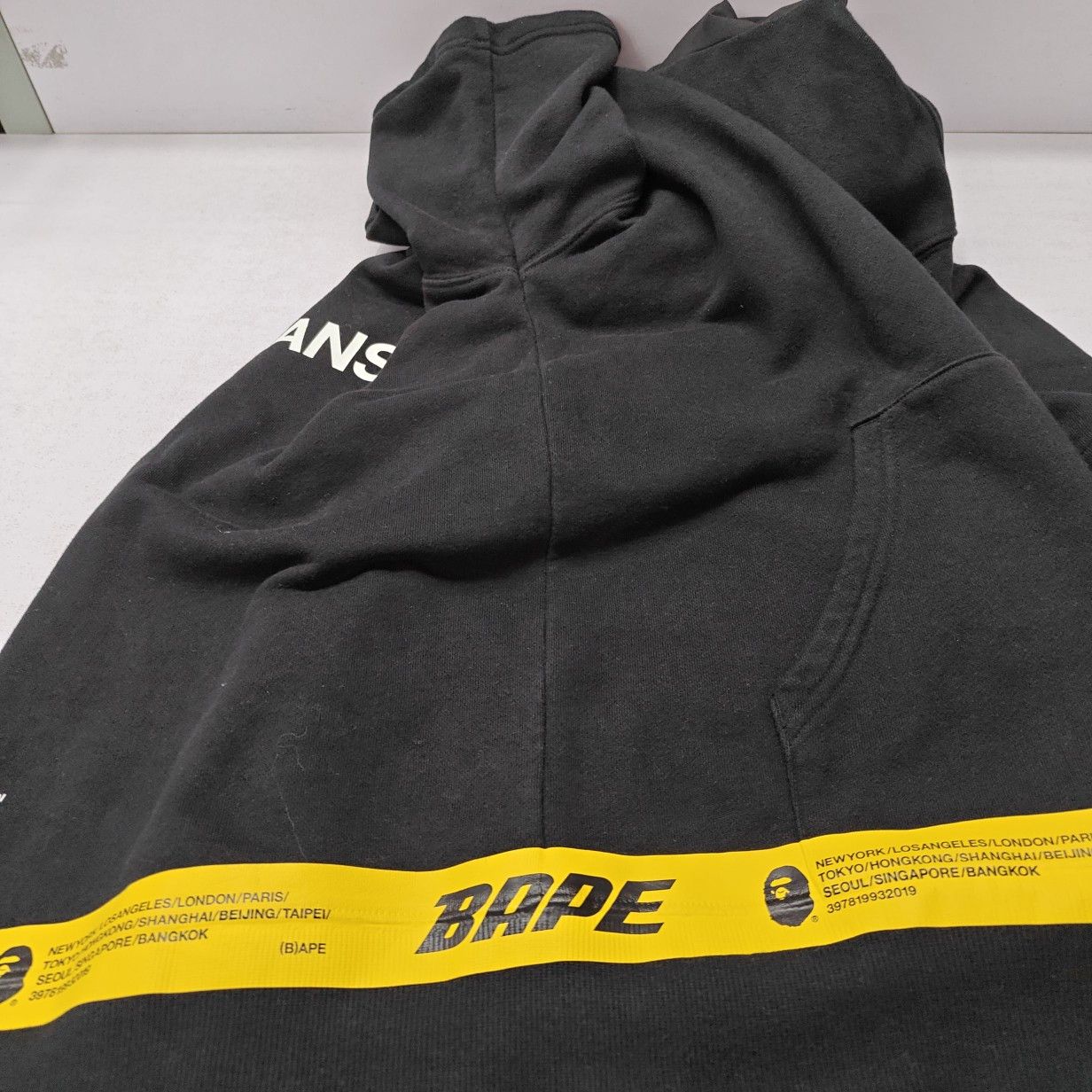 Bape A Bathing Ape Shark Hood Short Sleeve Hoodie Size M Size US M / EU 48-50 / 2 - 13 Thumbnail