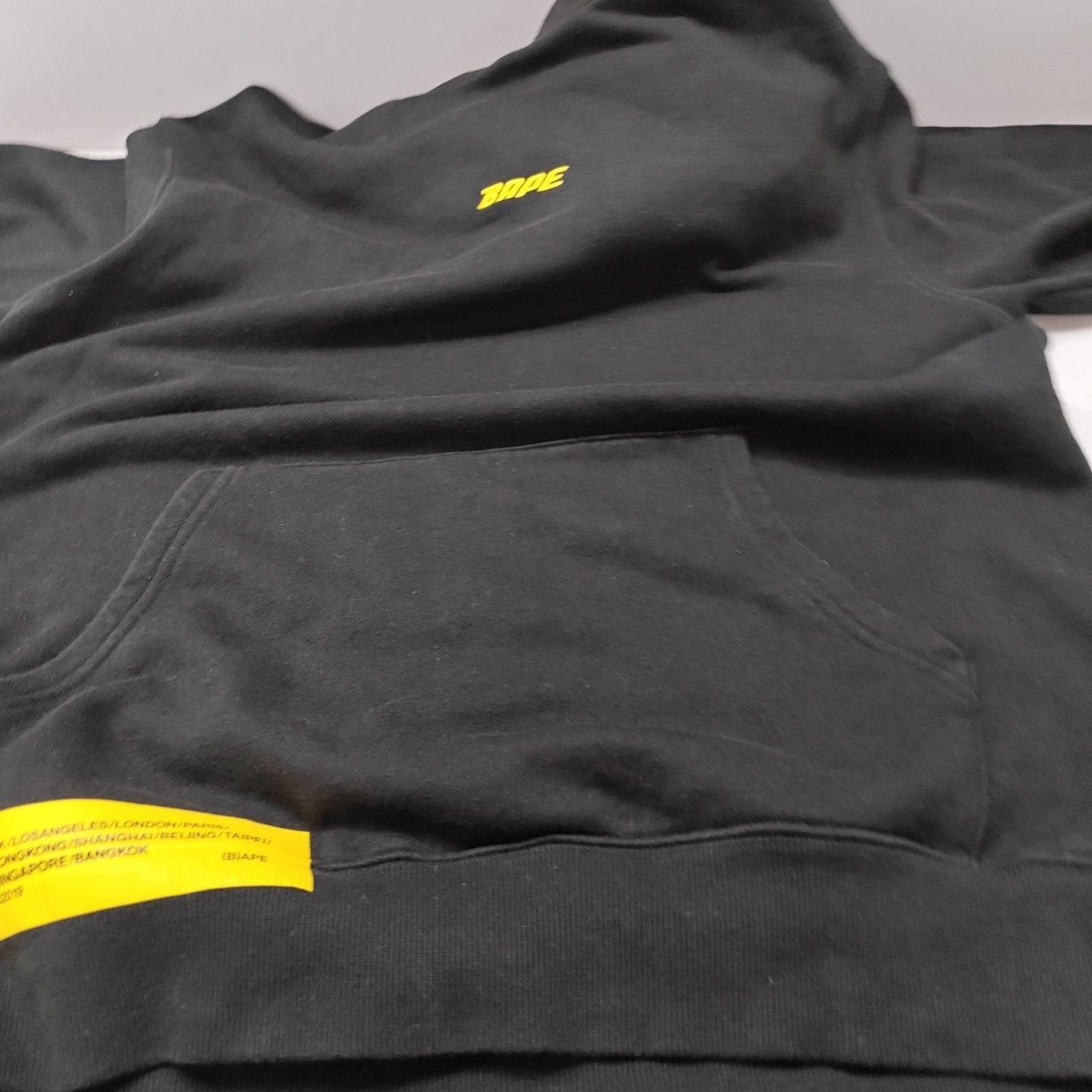 Bape A Bathing Ape Shark Hood Short Sleeve Hoodie Size M Size US M / EU 48-50 / 2 - 11 Thumbnail