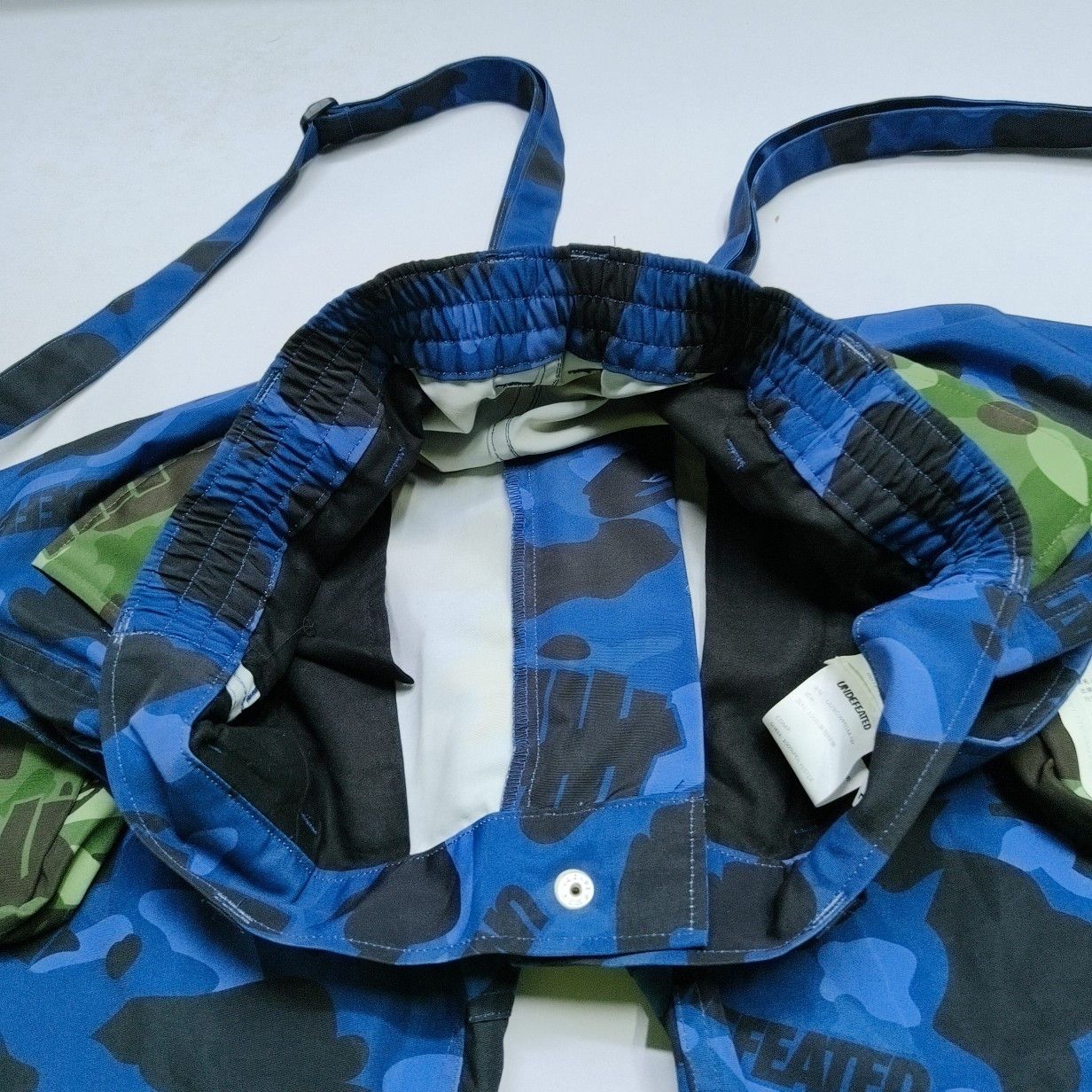 Undefeated Undefeated x Bape Camo Cargo Pants Size L Size US 34 / EU 50 - 9 Thumbnail