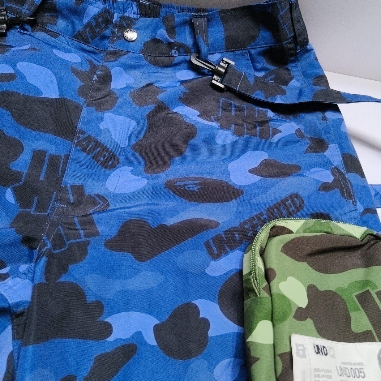 Undefeated Undefeated x Bape Camo Cargo Pants Size L Size US 34 / EU 50 - 10 Thumbnail