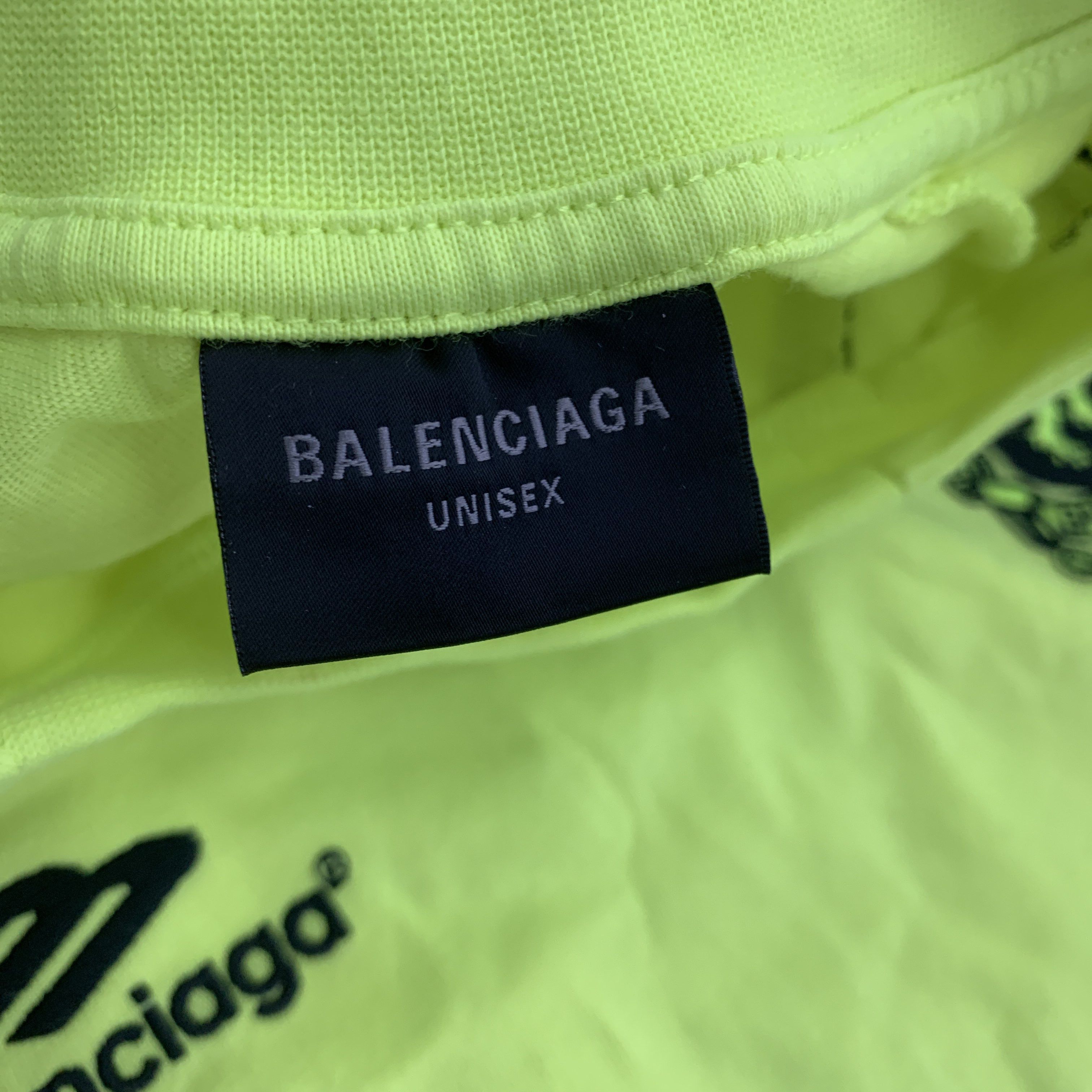 Balenciaga Balenciaga Neon Graphic Logo T-Shirt Size XL Size US XL / EU 56 / 4 - 2 Thumbnail