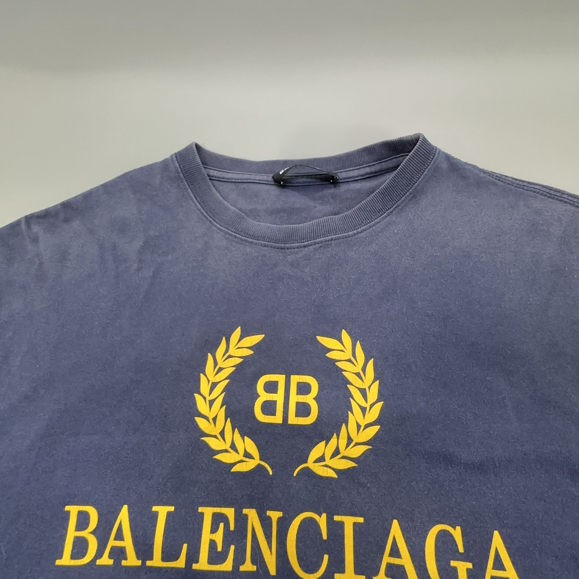 Balenciaga Balenciaga Laurel Logo T-Shirt Size XS Size US XS / EU 42 / 0 - 6 Thumbnail