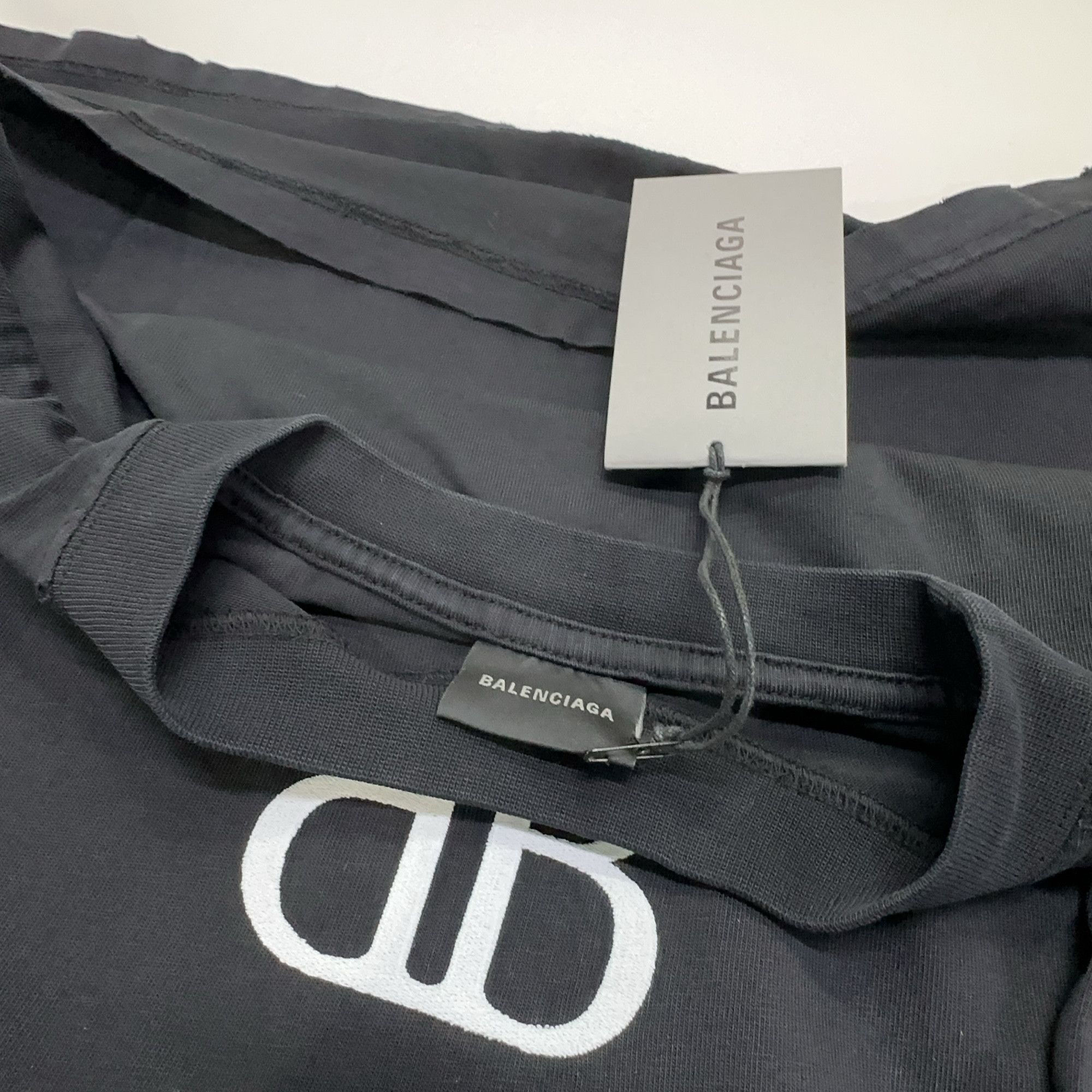 Balenciaga Balenciaga Be Different Logo T-Shirt Size M Size M / US 6-8 / IT 42-44 - 17 Thumbnail