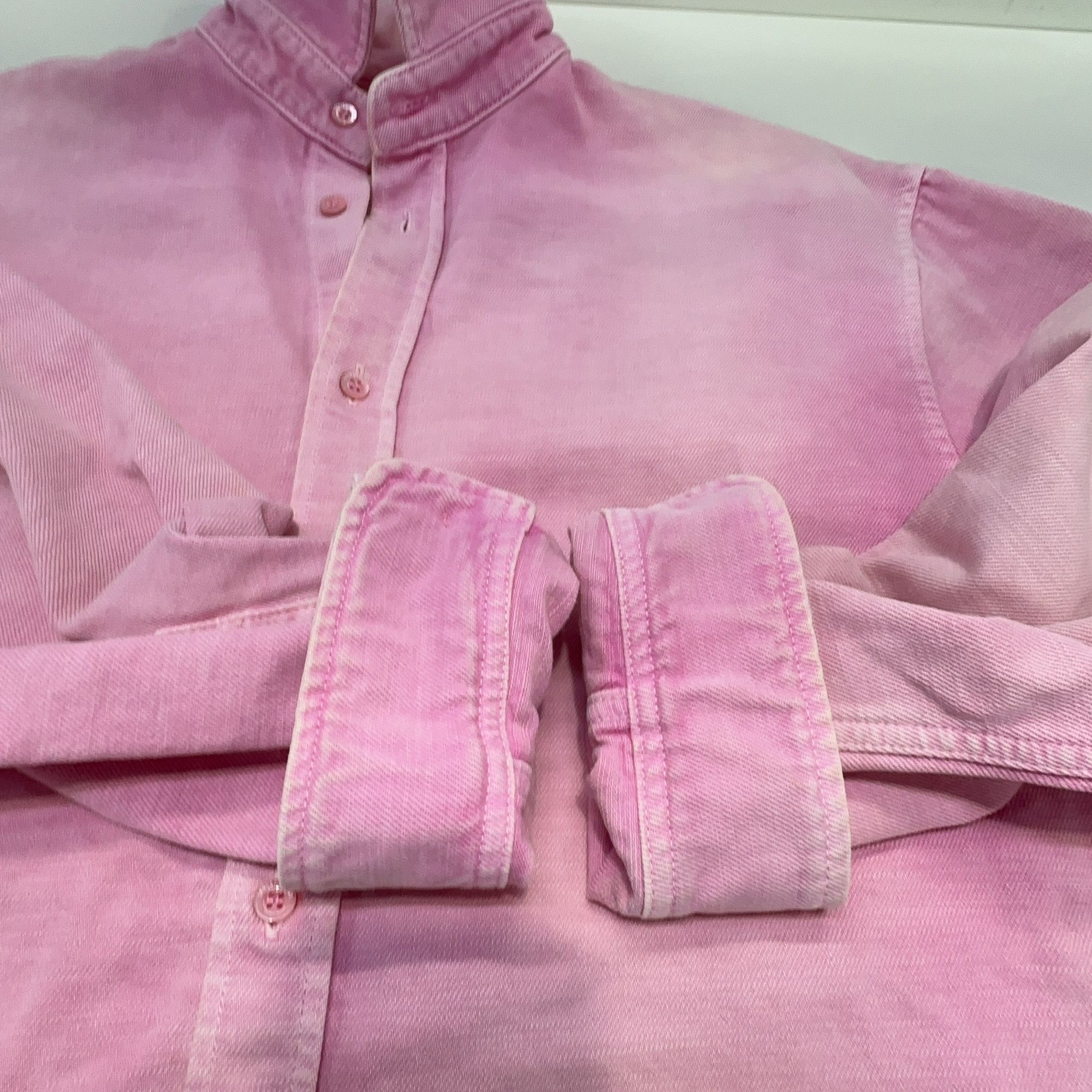 Balenciaga Balenciaga Logo Back Button Up Shirt Size S Size US S / EU 44-46 / 1 - 11 Thumbnail