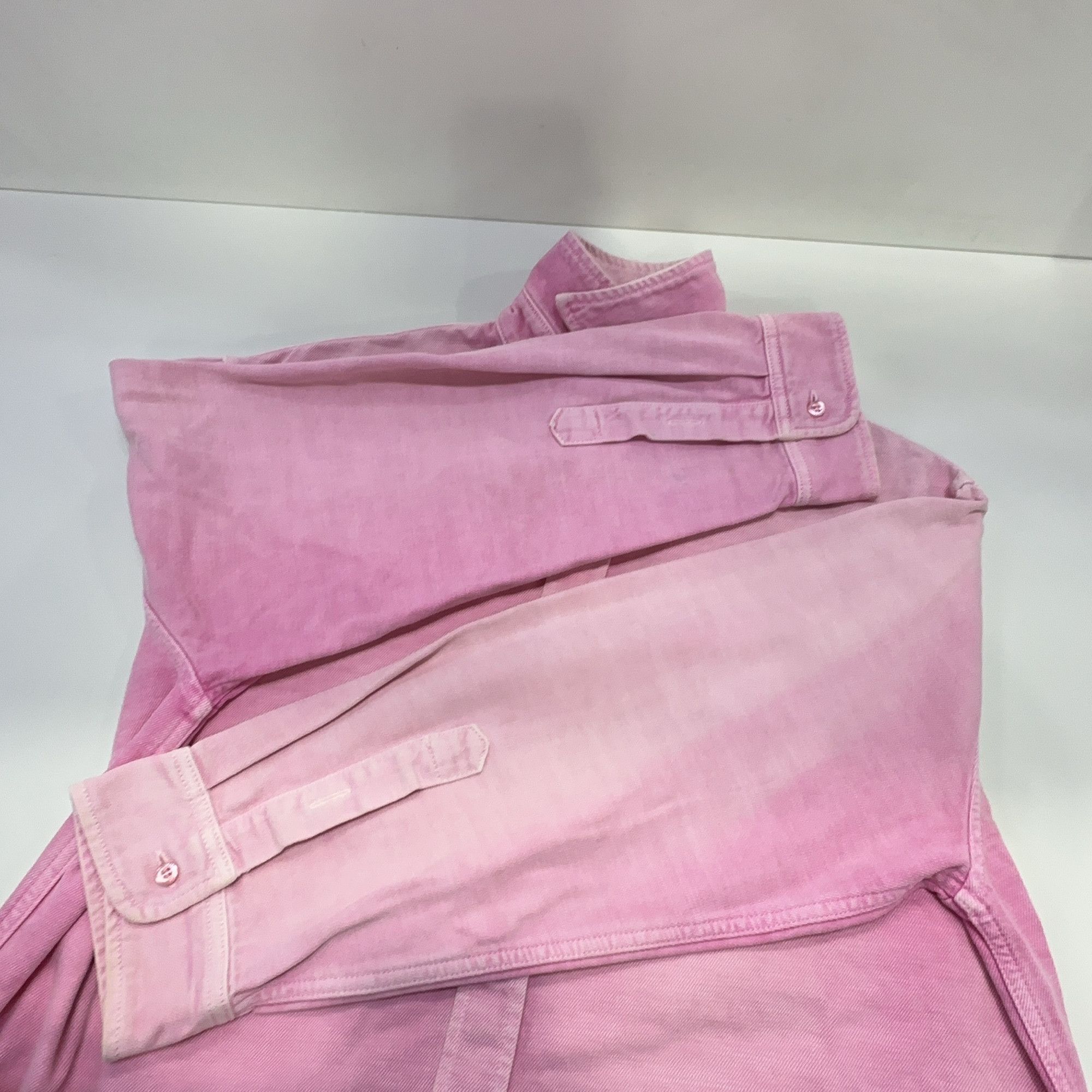 Balenciaga Balenciaga Logo Back Button Up Shirt Size S Size US S / EU 44-46 / 1 - 10 Thumbnail