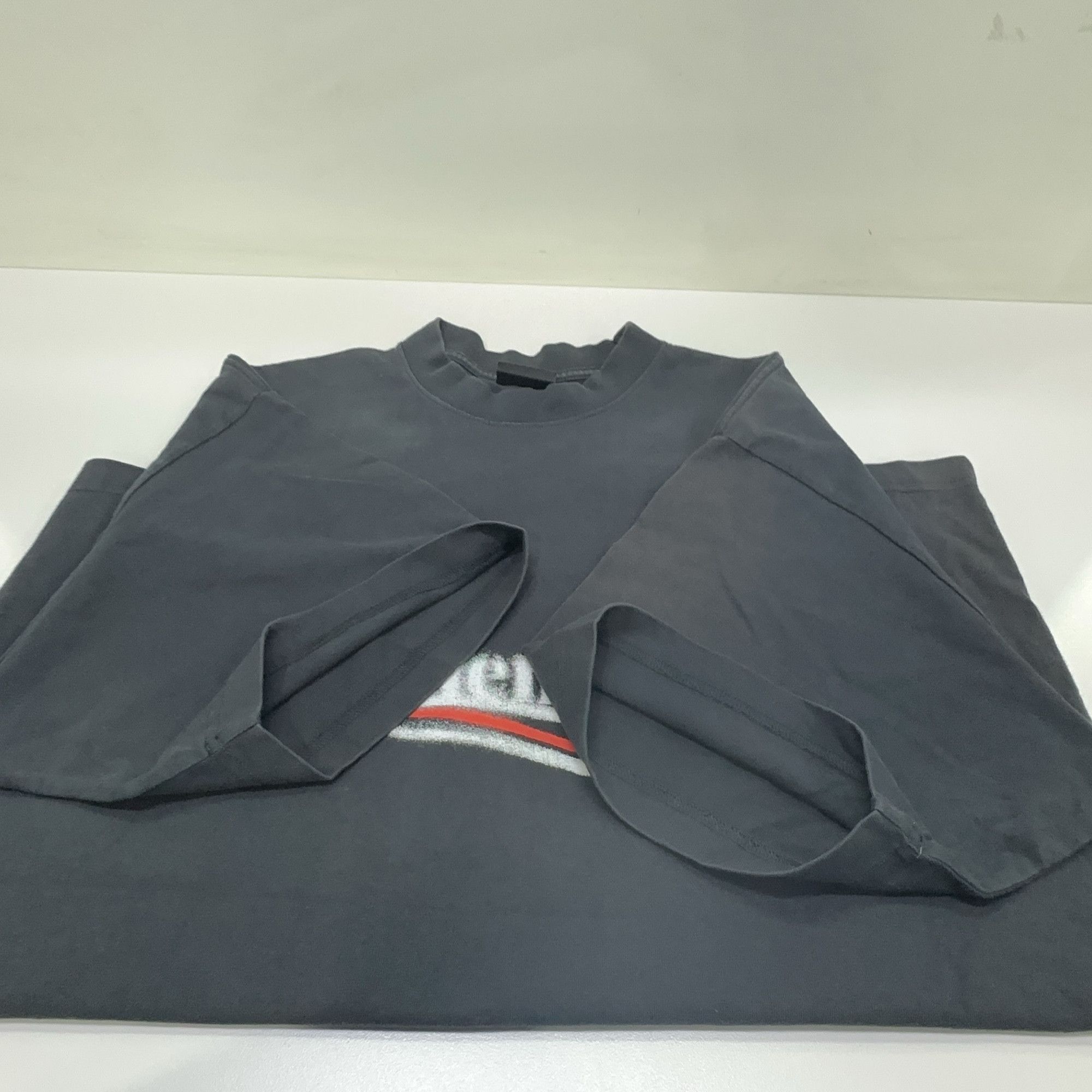 Balenciaga Balenciaga Logo Print T-Shirt Size S Size US S / EU 44-46 / 1 - 8 Thumbnail