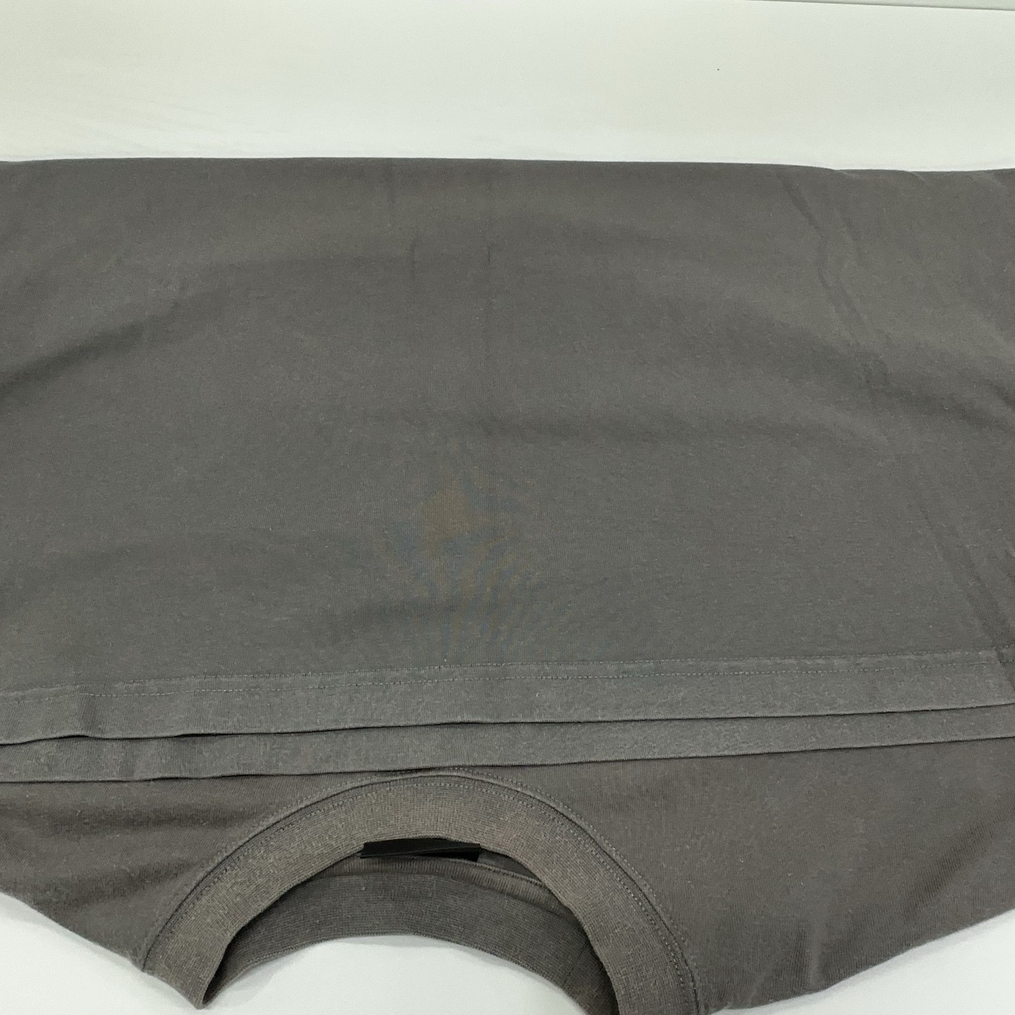 Balenciaga Balenciaga Embroidered Logo T-Shirt Size S Size US S / EU 44-46 / 1 - 13 Thumbnail