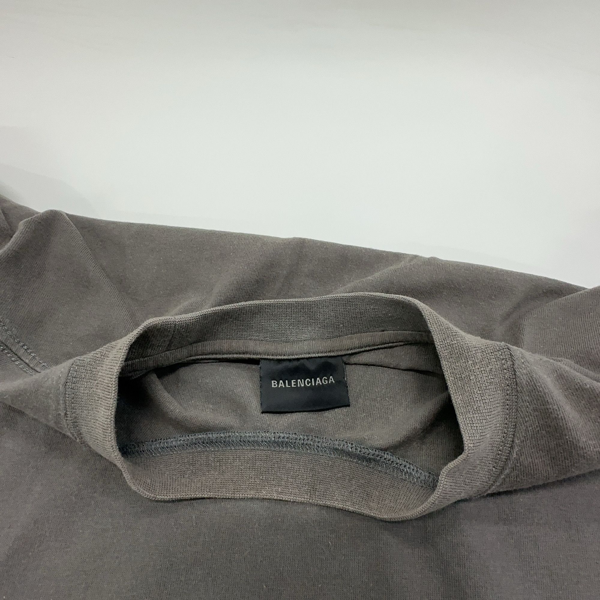 Balenciaga Balenciaga Embroidered Logo T-Shirt Size S Size US S / EU 44-46 / 1 - 6 Thumbnail