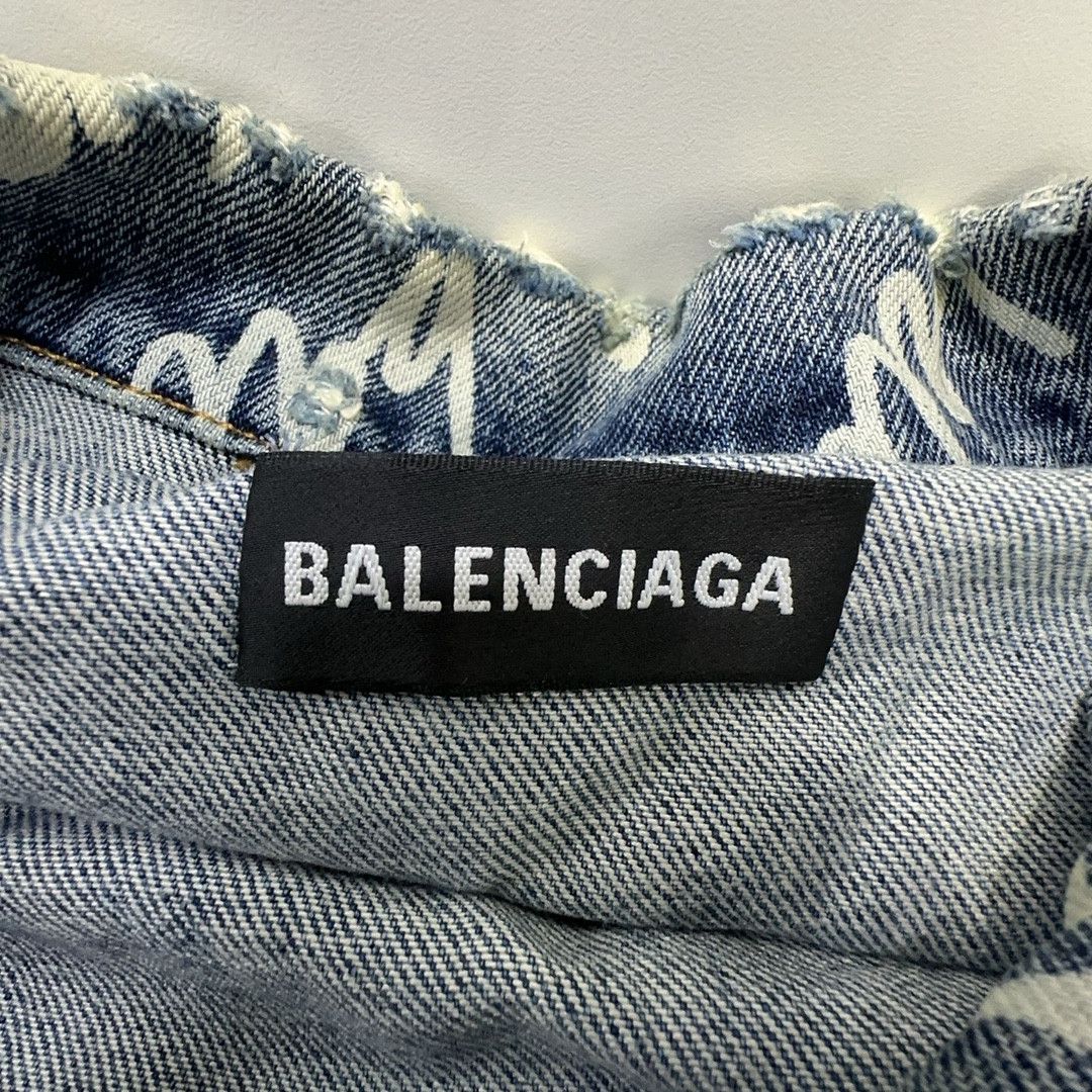 Balenciaga Balenciaga Script Print Denim Jacket US XL Size US XL / EU 56 / 4 - 3 Thumbnail