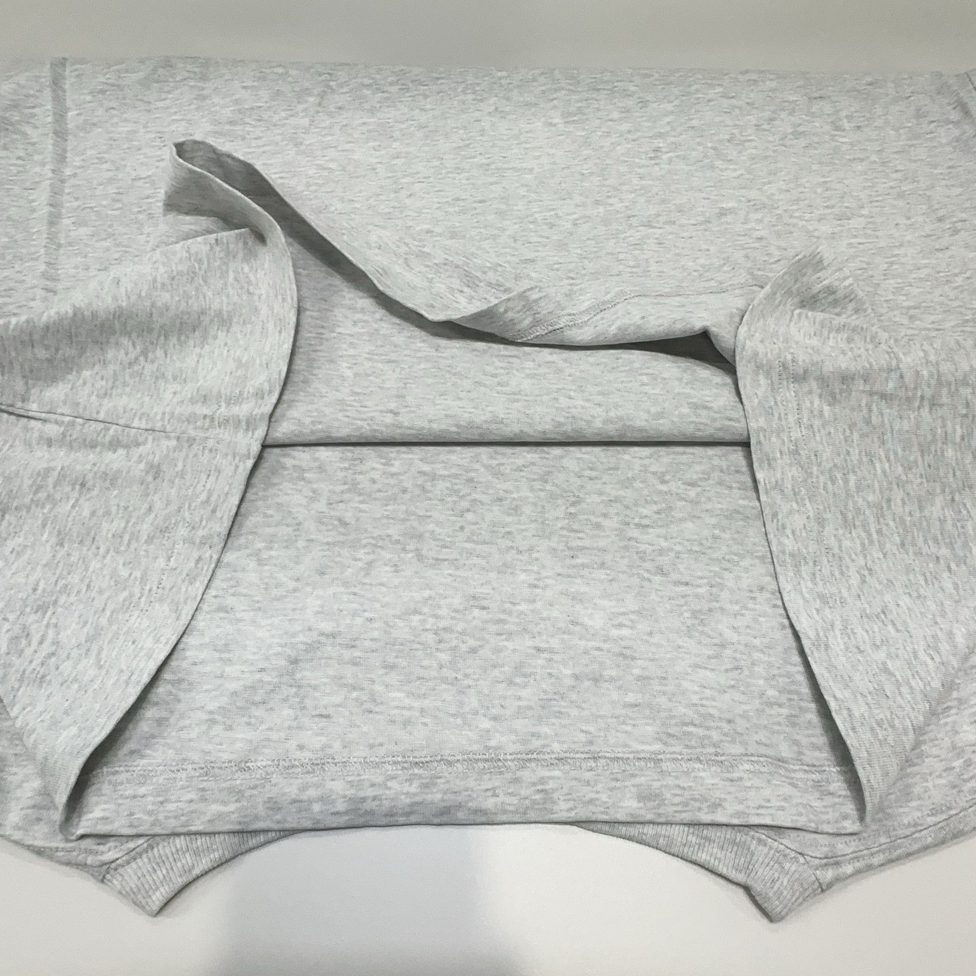 Balenciaga Balenciaga BB Logo T-Shirt Size S Size US S / EU 44-46 / 1 - 10 Thumbnail