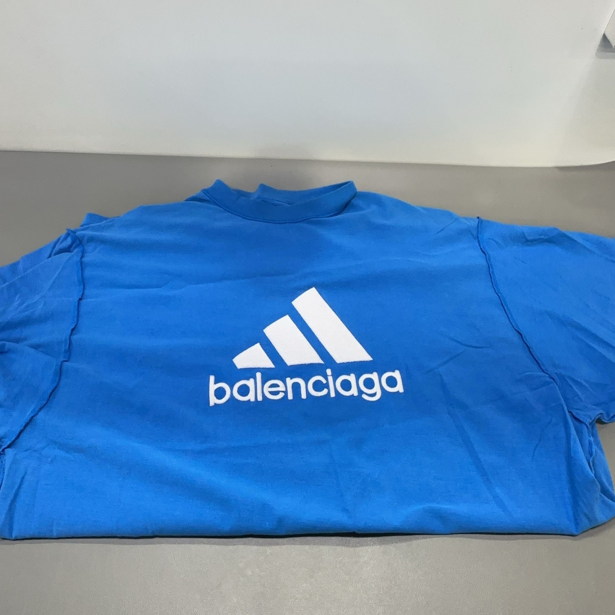 Balenciaga Balenciaga x Adidas Logo T-Shirt US M Size US M / EU 48-50 / 2 - 9 Thumbnail