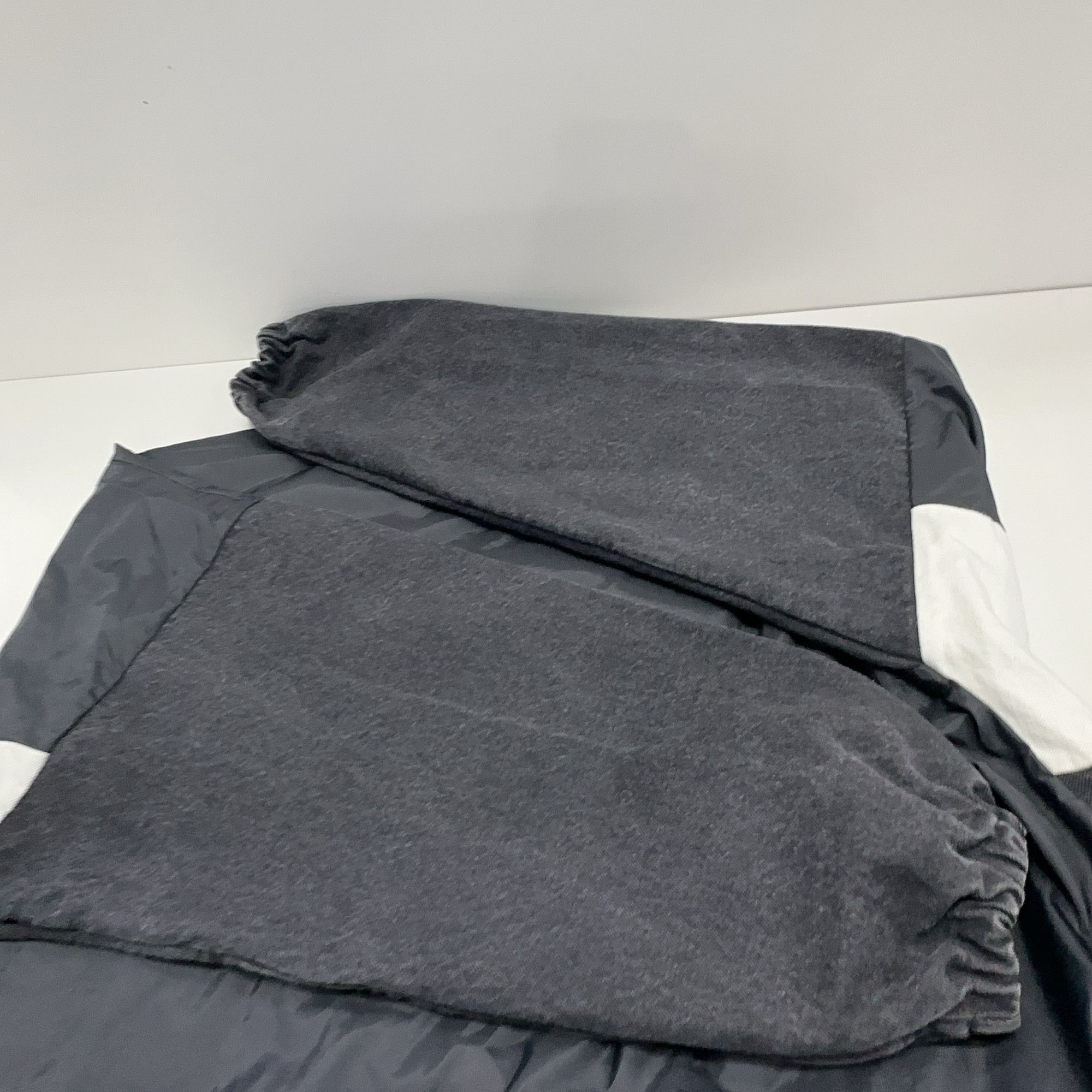 Balenciaga Balenciaga Logo Colorblock Jacket Size 34 Size XS / US 0-2 / IT 36-38 - 13 Thumbnail