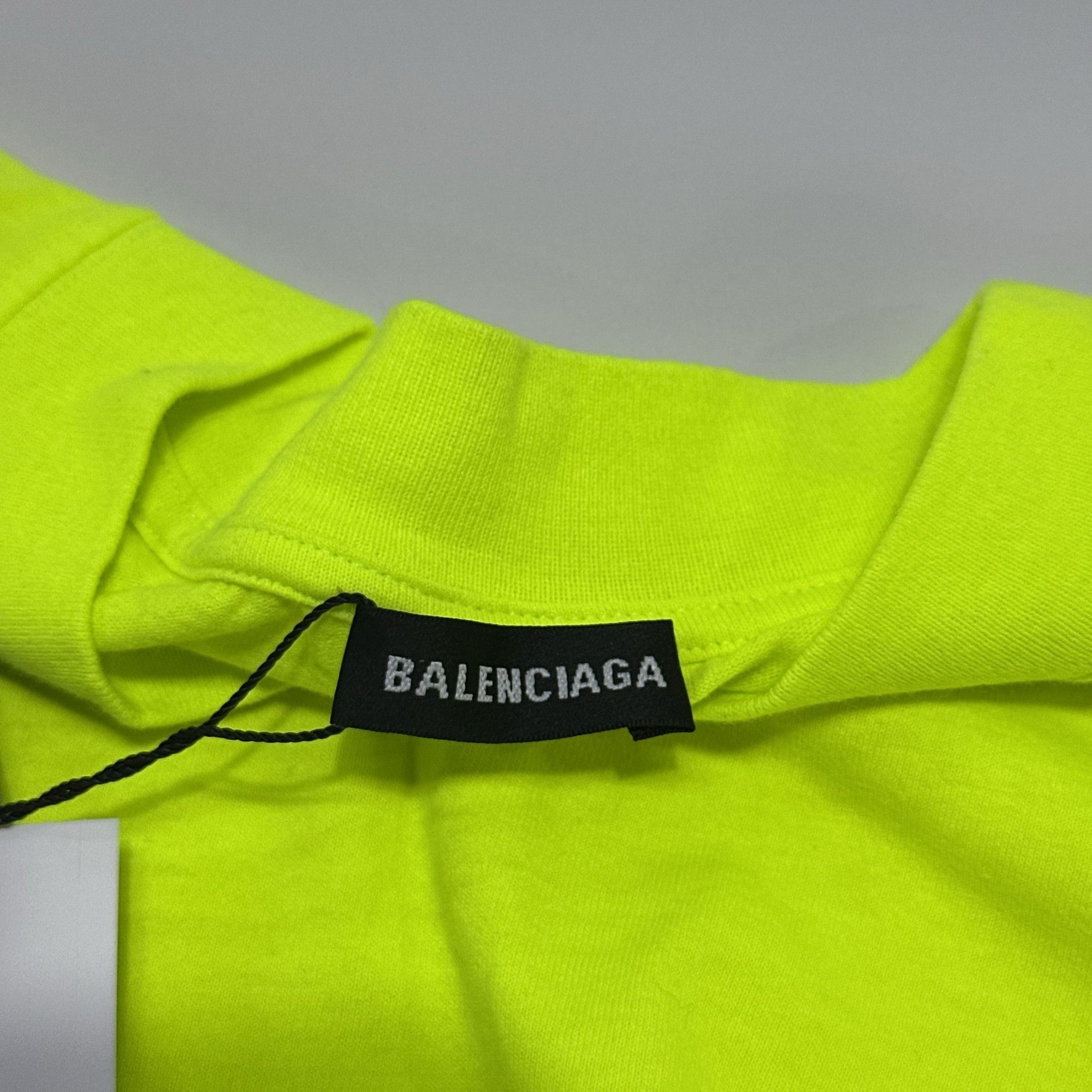 Balenciaga Balenciaga Neon Logo T-Shirt Size XS Size US XS / EU 42 / 0 - 5 Thumbnail