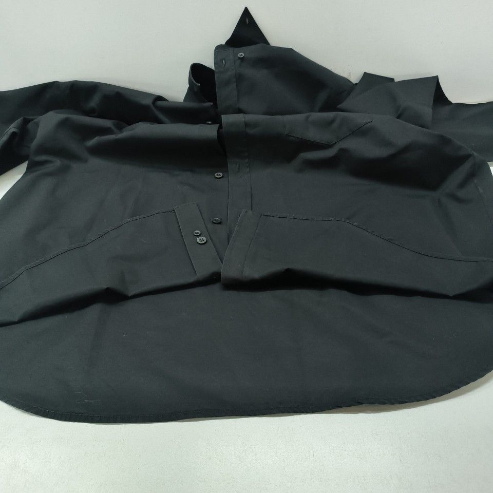Balenciaga Balenciaga Logo Embroidered Button Up Shirt Size 37 Size US S / EU 44-46 / 1 - 12 Thumbnail