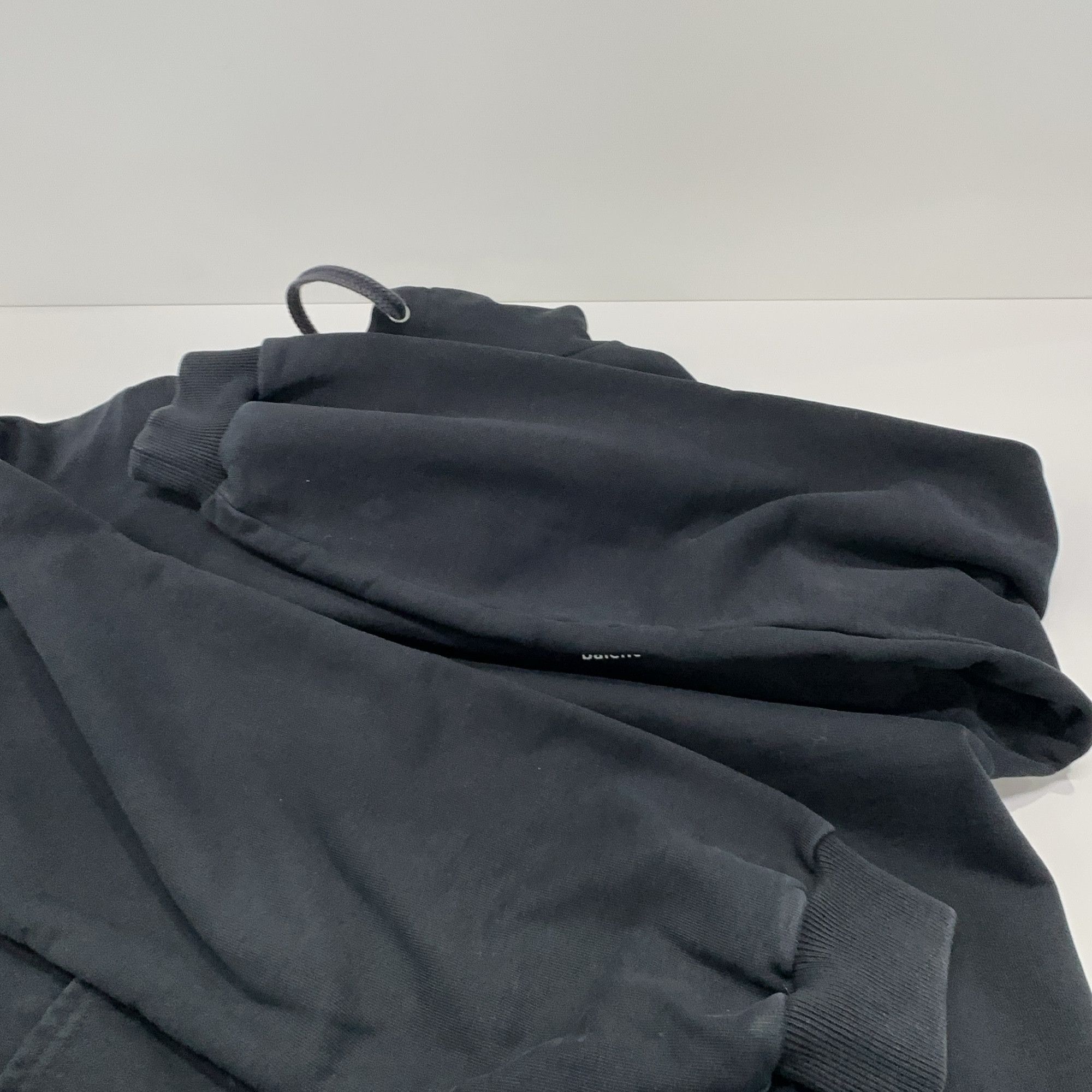 Balenciaga Balenciaga Logo Hoodie Size M Size US M / EU 48-50 / 2 - 9 Thumbnail