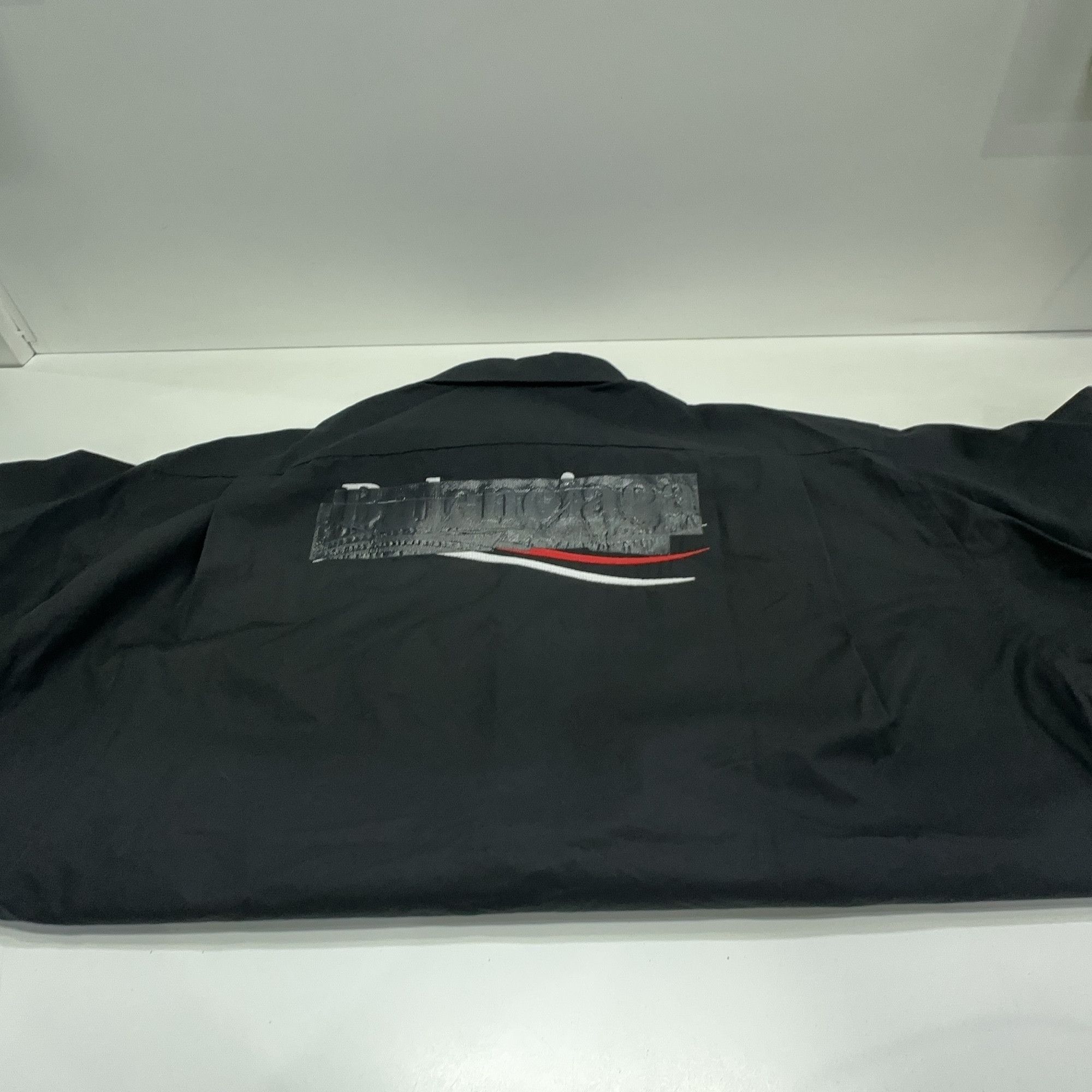 Balenciaga Balenciaga Logo Button Up Shirt Size S Size US S / EU 44-46 / 1 - 13 Thumbnail