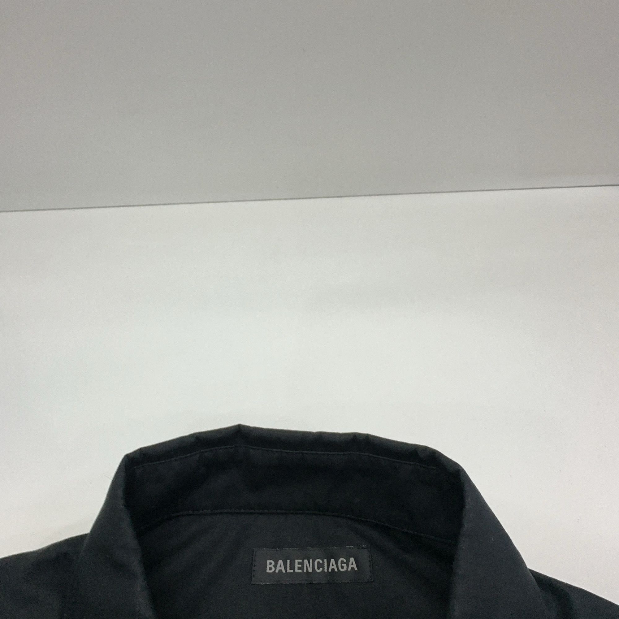 Balenciaga Balenciaga Logo Button Up Shirt Size S Size US S / EU 44-46 / 1 - 3 Thumbnail