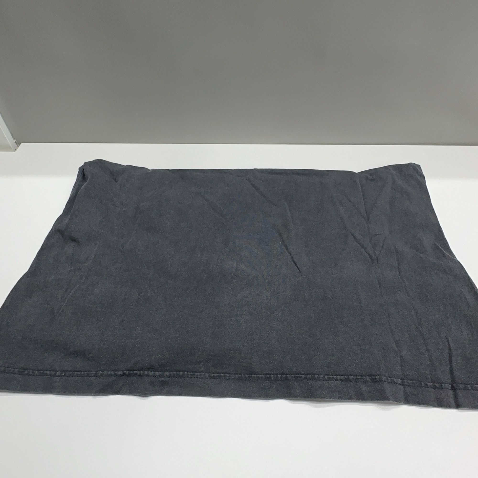 Balenciaga Balenciaga Logo T-Shirt Size S Size US S / EU 44-46 / 1 - 14 Thumbnail