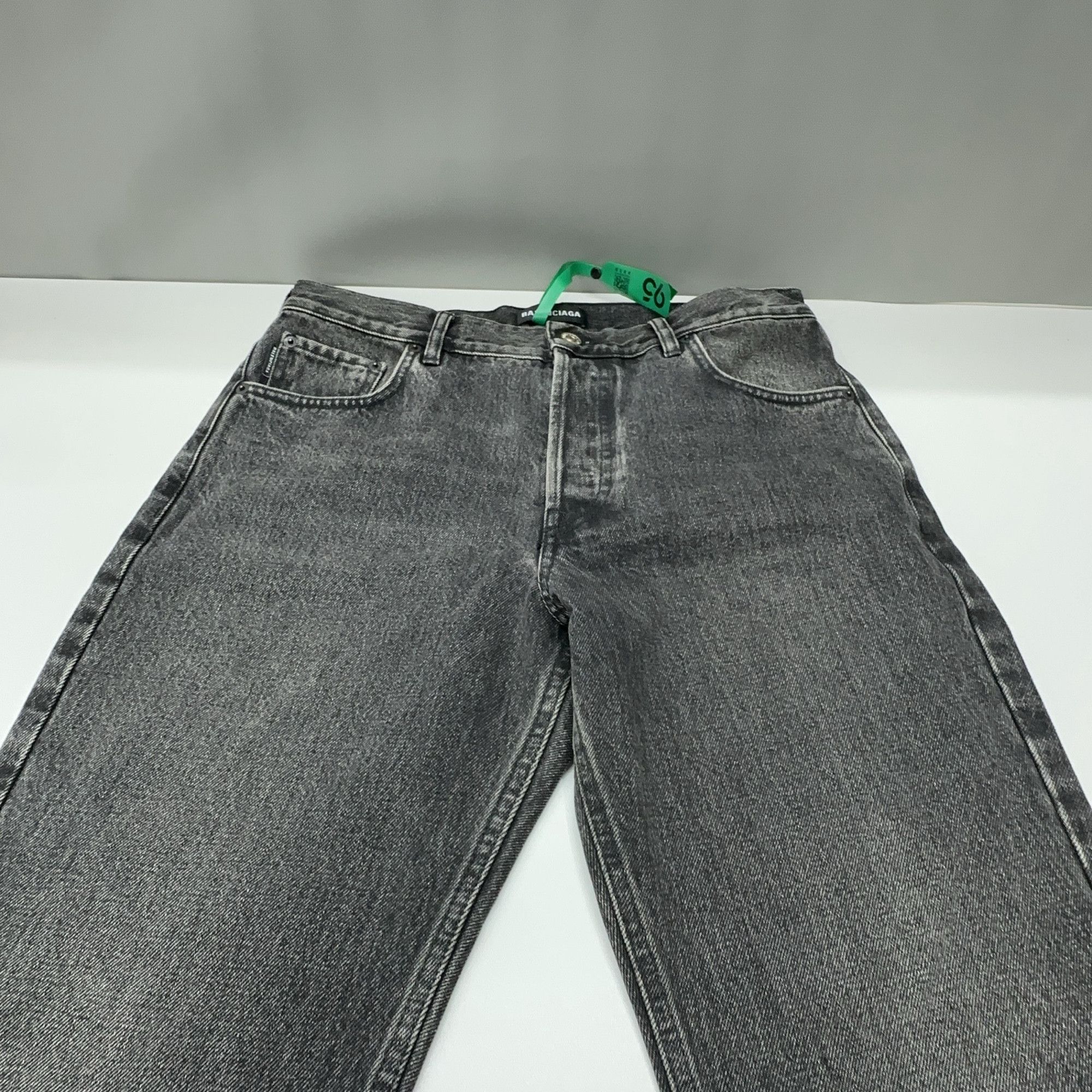 Balenciaga Balenciaga Washed Denim Jeans Size 30 Size US 30 / EU 46 - 7 Thumbnail