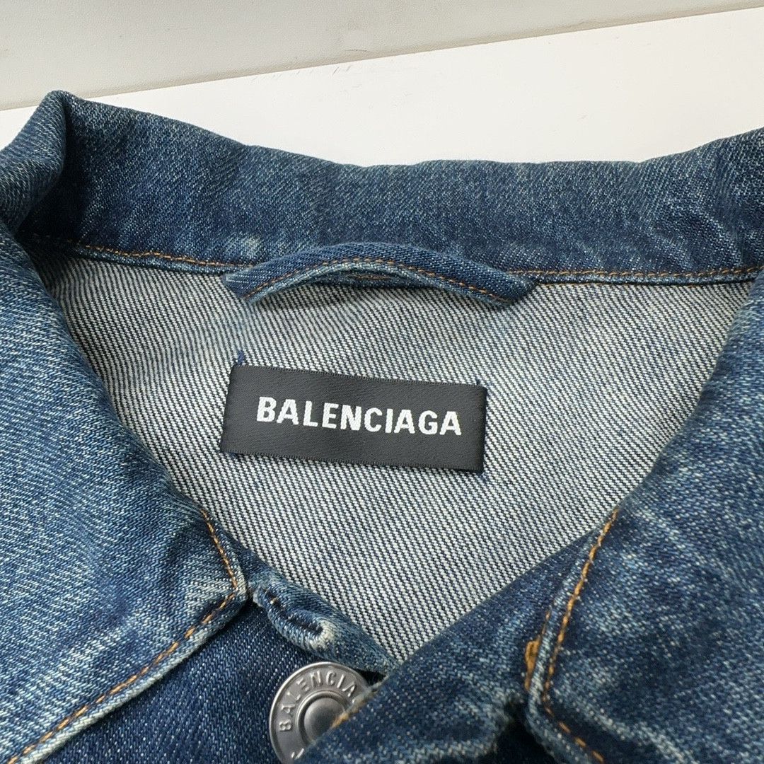 Balenciaga Balenciaga Logo Print Denim Jacket Size S Size US S / EU 44-46 / 1 - 3 Thumbnail
