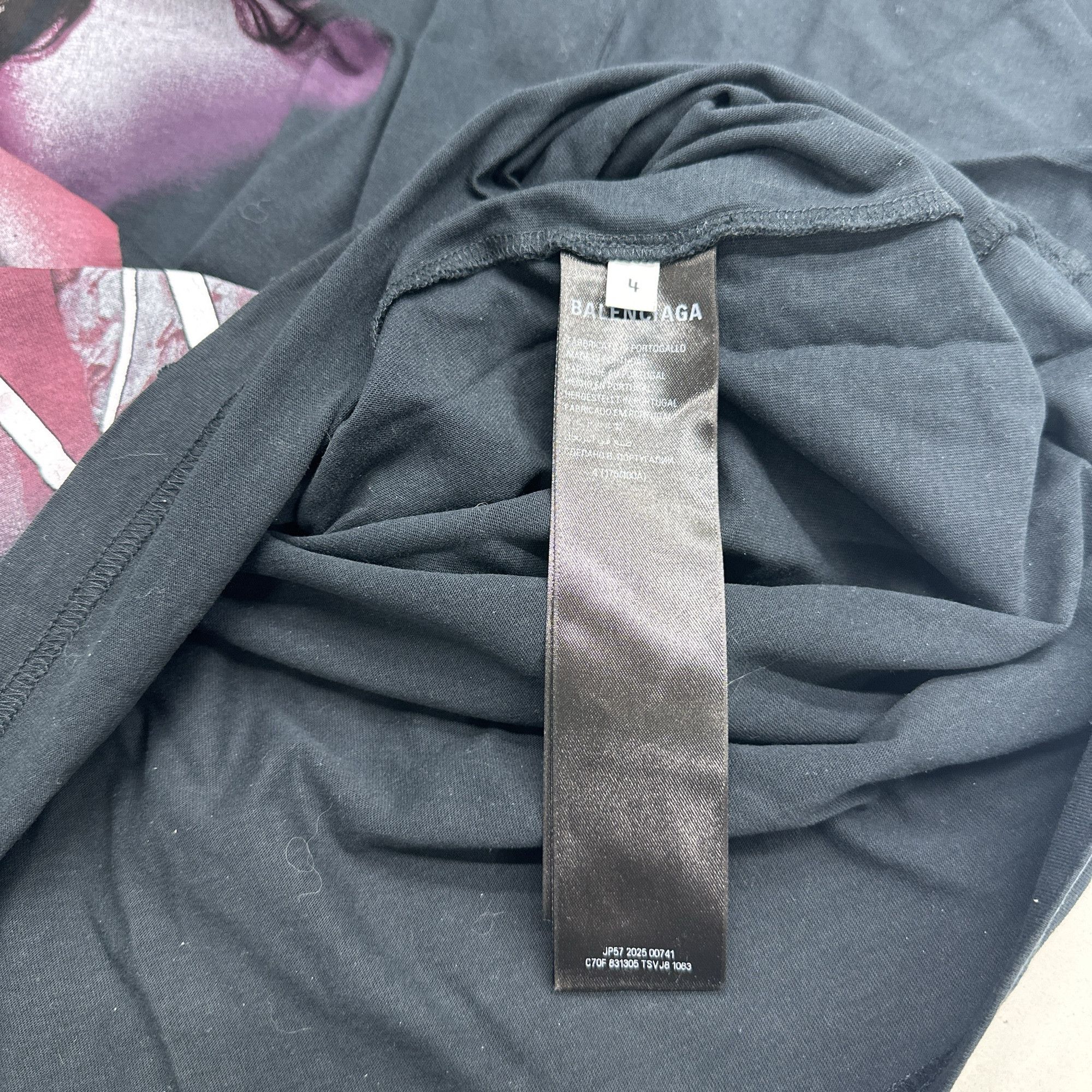 Balenciaga Balenciaga Kim Kardashian Print T-Shirt Size XL Size US XL / EU 56 / 4 - 4 Thumbnail