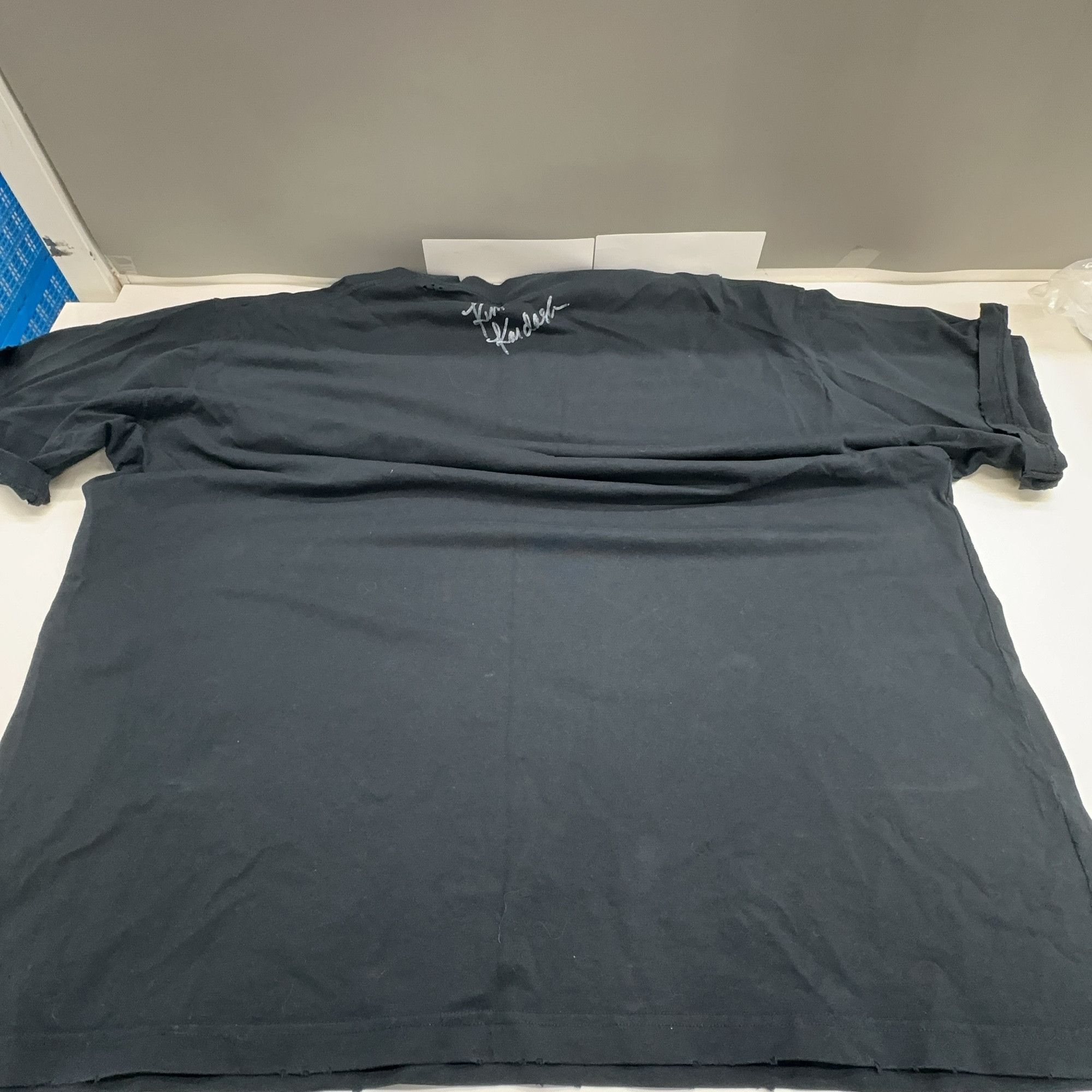 Balenciaga Balenciaga Kim Kardashian Print T-Shirt Size XL Size US XL / EU 56 / 4 - 8 Thumbnail