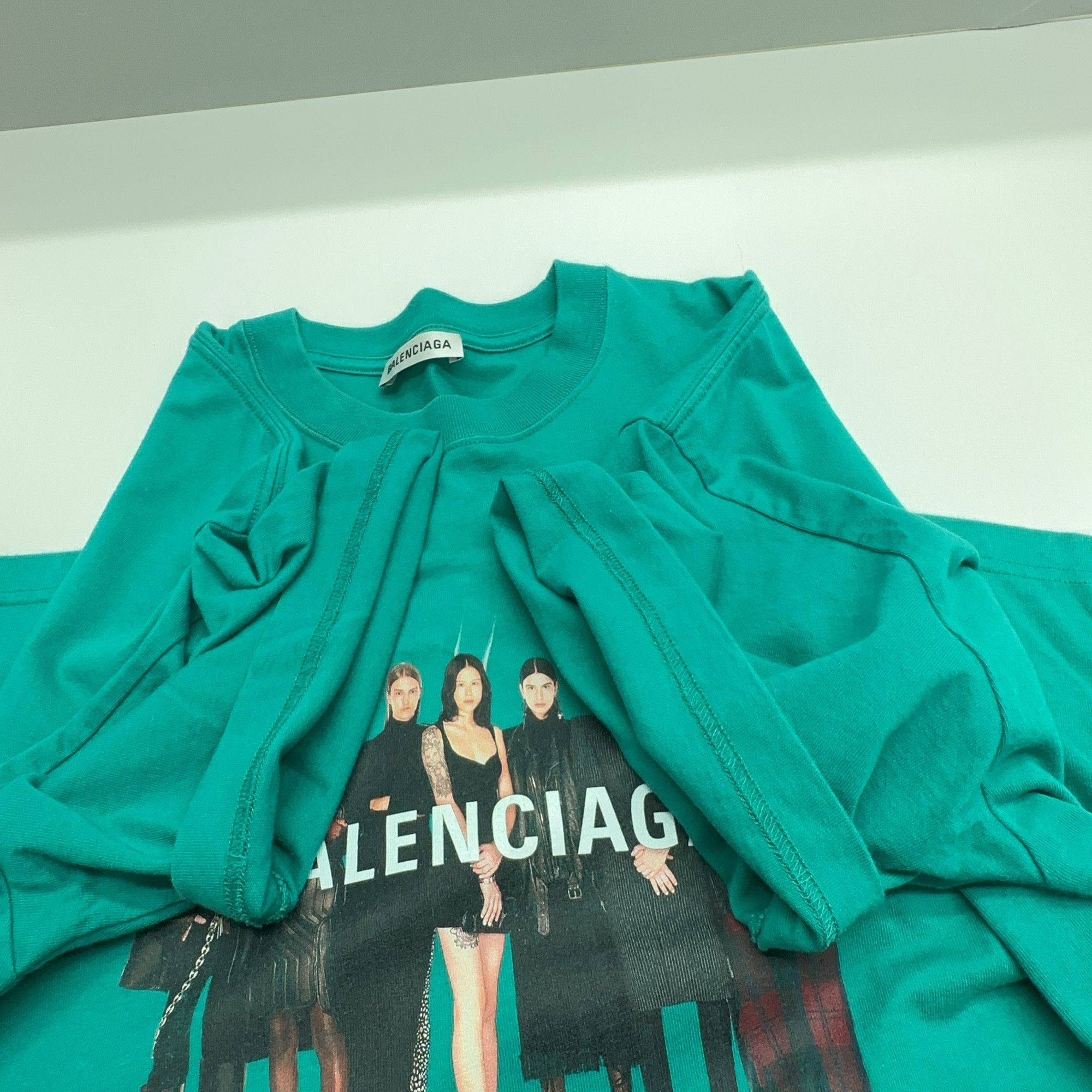 Balenciaga Balenciaga Graphic Print T-Shirt Size XL Size XL / US 12-14 / IT 48-50 - 7 Thumbnail