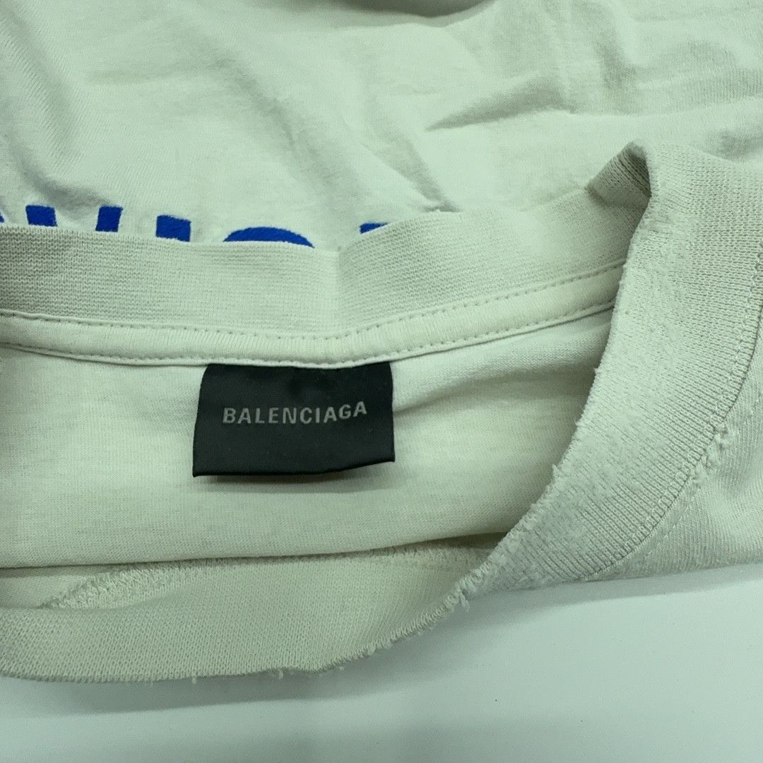 Balenciaga Balenciaga Embroidered Distressed T-Shirt Size XS Size US XS / EU 42 / 0 - 3 Thumbnail
