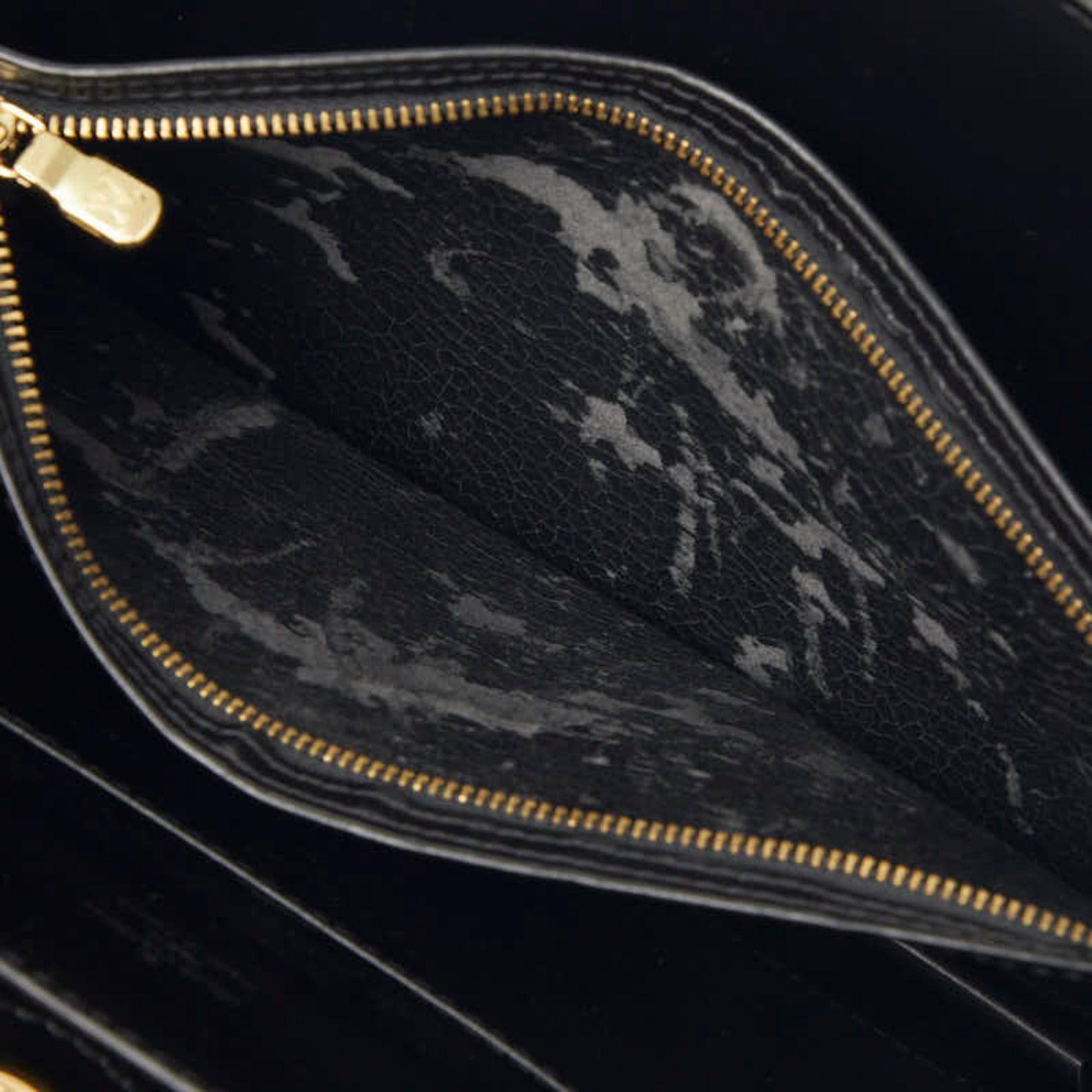 Louis Vuitton Louis Vuitton Epi Capucines Shoulder Bag M52342 Black Noir Leather Women's LOUIS VUITTON Size ONE SIZE - 9 Thumbnail