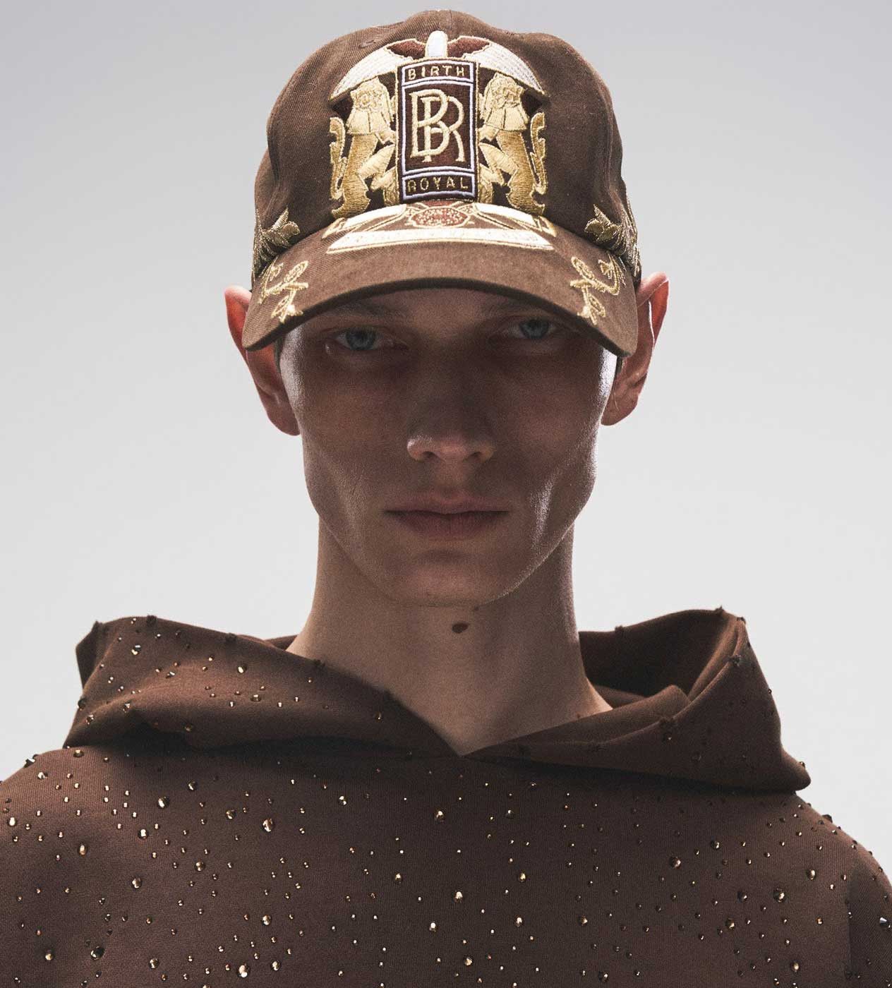 Birth of Royal Child Double Lion Embroidered Baseball Cap Brown Size ONE SIZE - 4 Thumbnail