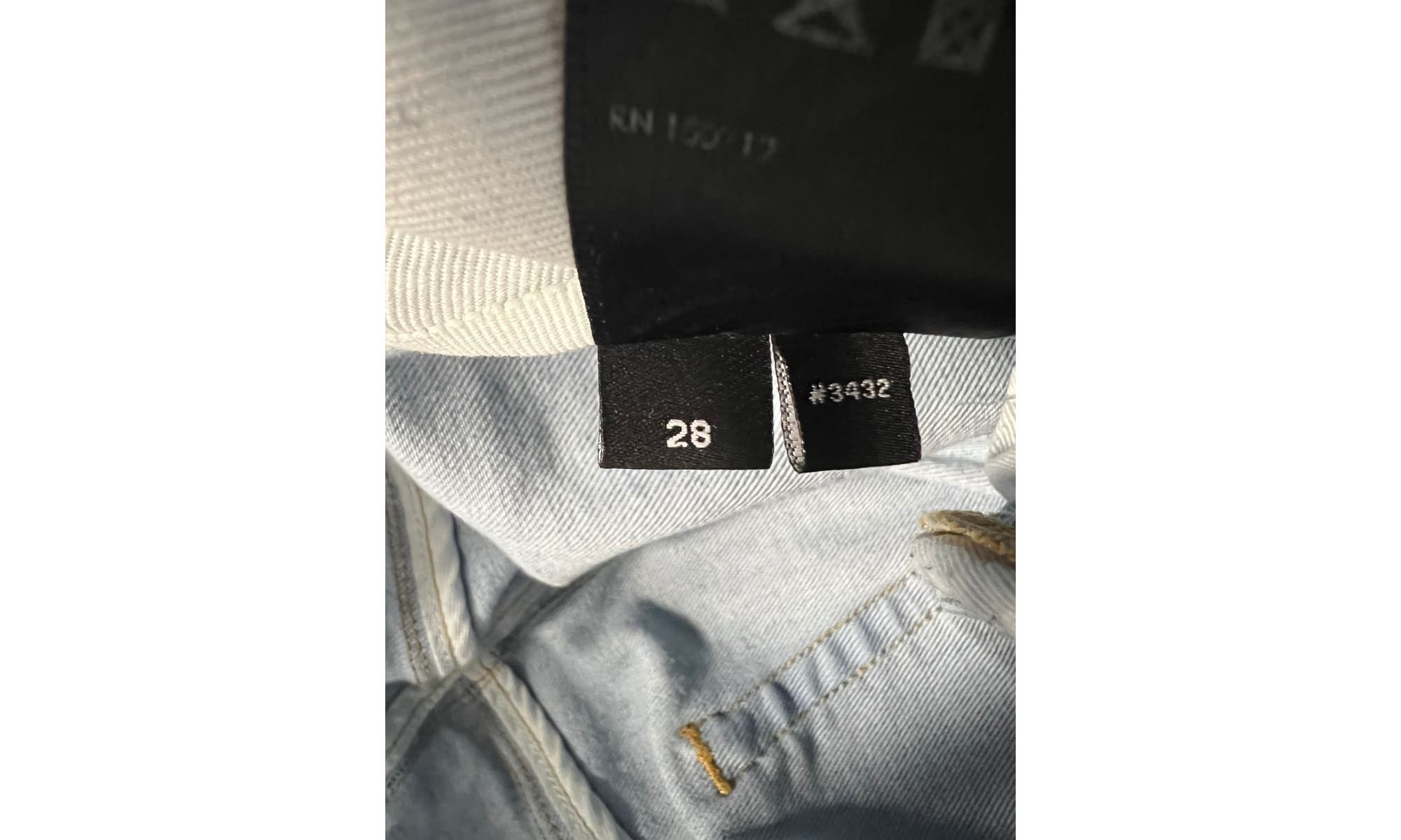 Amiri MX1 Camo Patch Blue Jeans (PreOwned) Size US 28 / EU 44 - 4 Thumbnail
