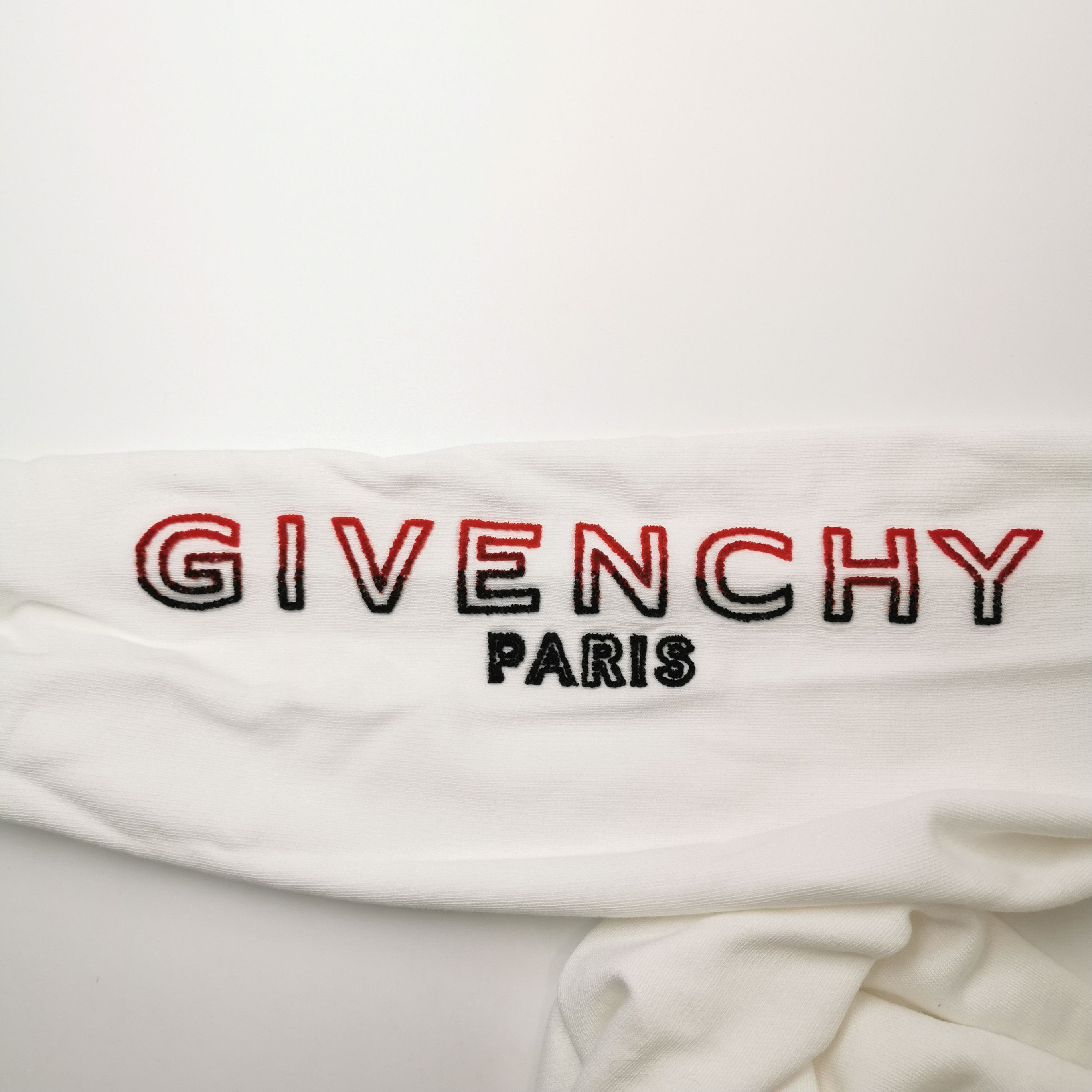 Givenchy Givenchy Men m Sweatshirts Hoodies Size US M / EU 48-50 / 2 - 3 Thumbnail