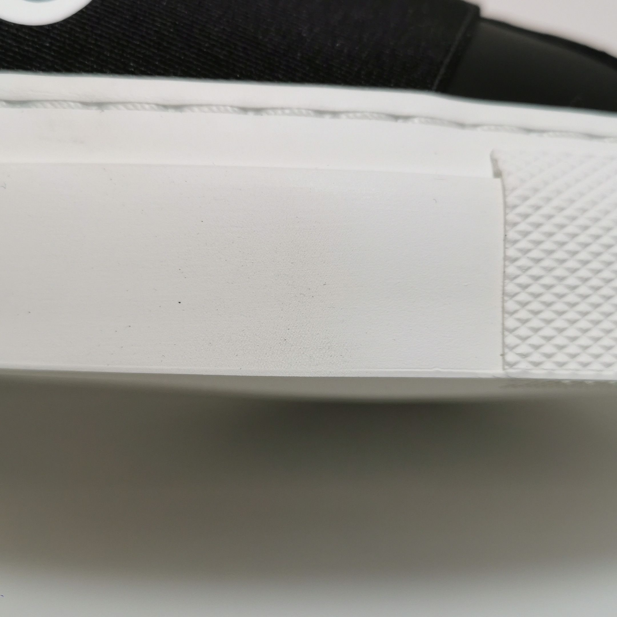 Givenchy Givenchy Men 8 Lowtop Sneakers Size US 8 / EU 41 - 7 Thumbnail