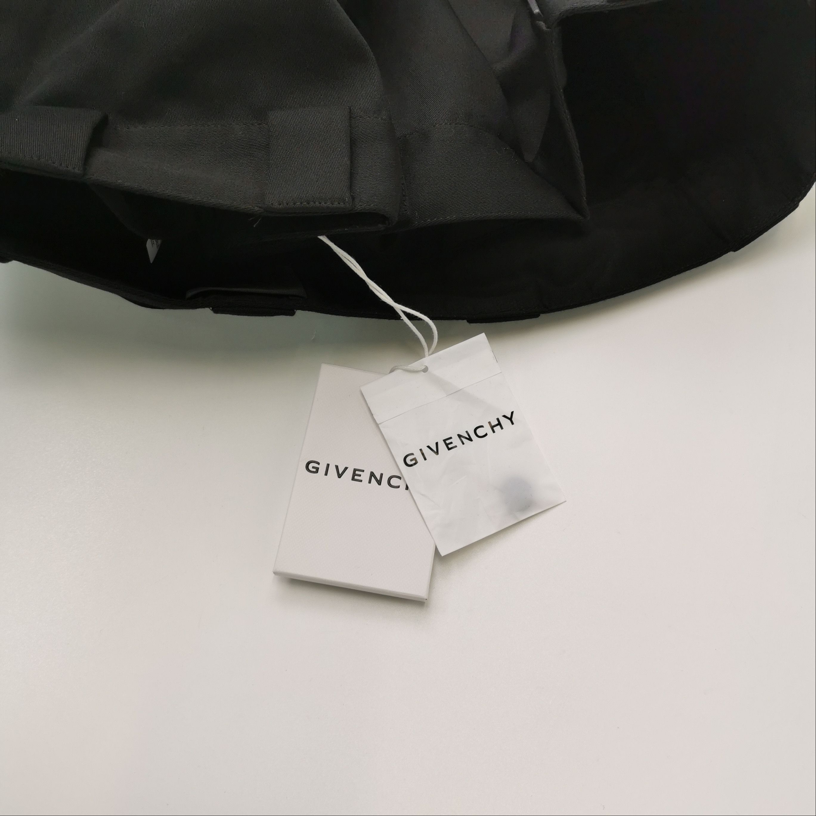 Givenchy Givenchy Men 36 Casual Pants Size US 36 / EU 52 - 4 Thumbnail