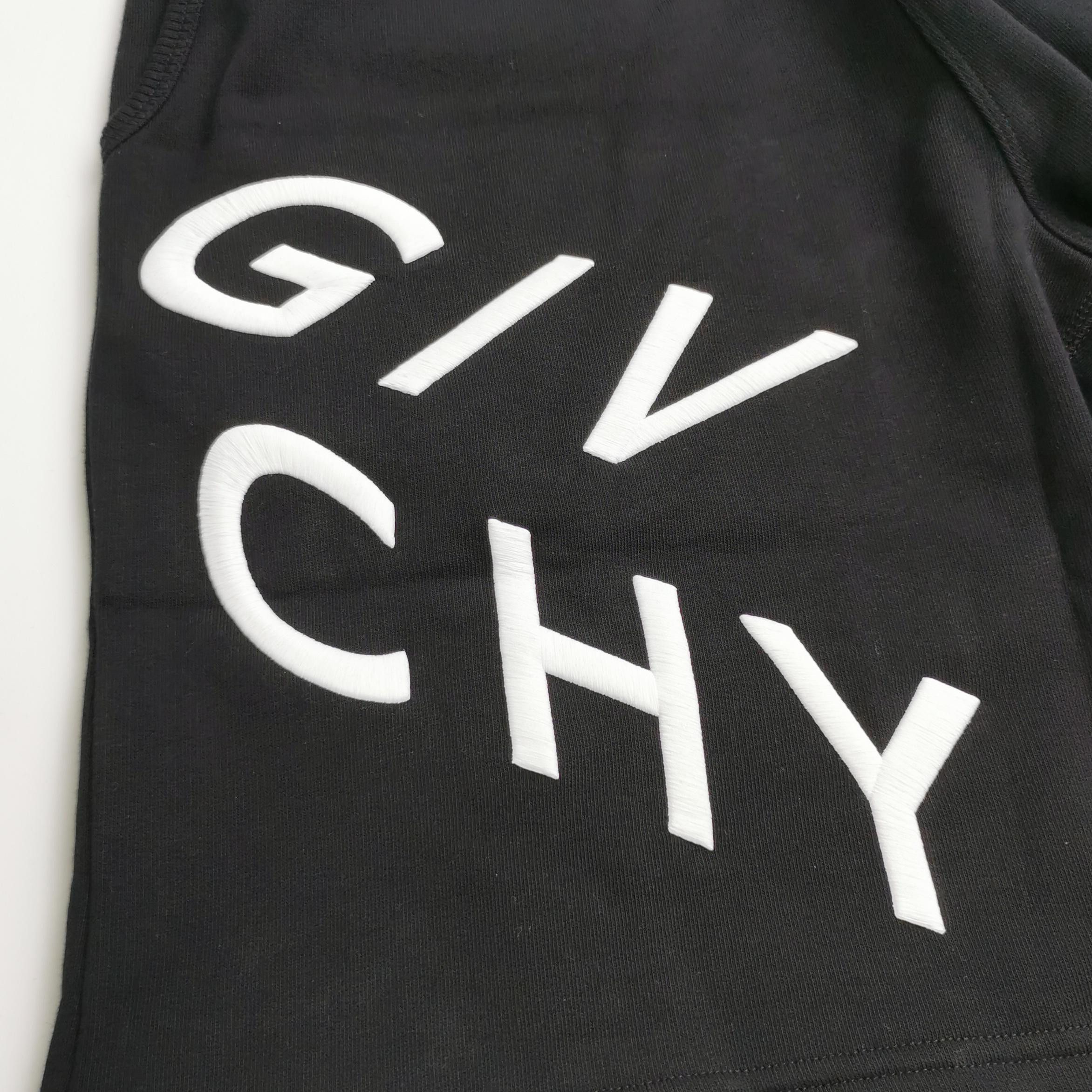 Givenchy Givenchy Men 30 Shorts Size US 30 / EU 46 - 3 Thumbnail