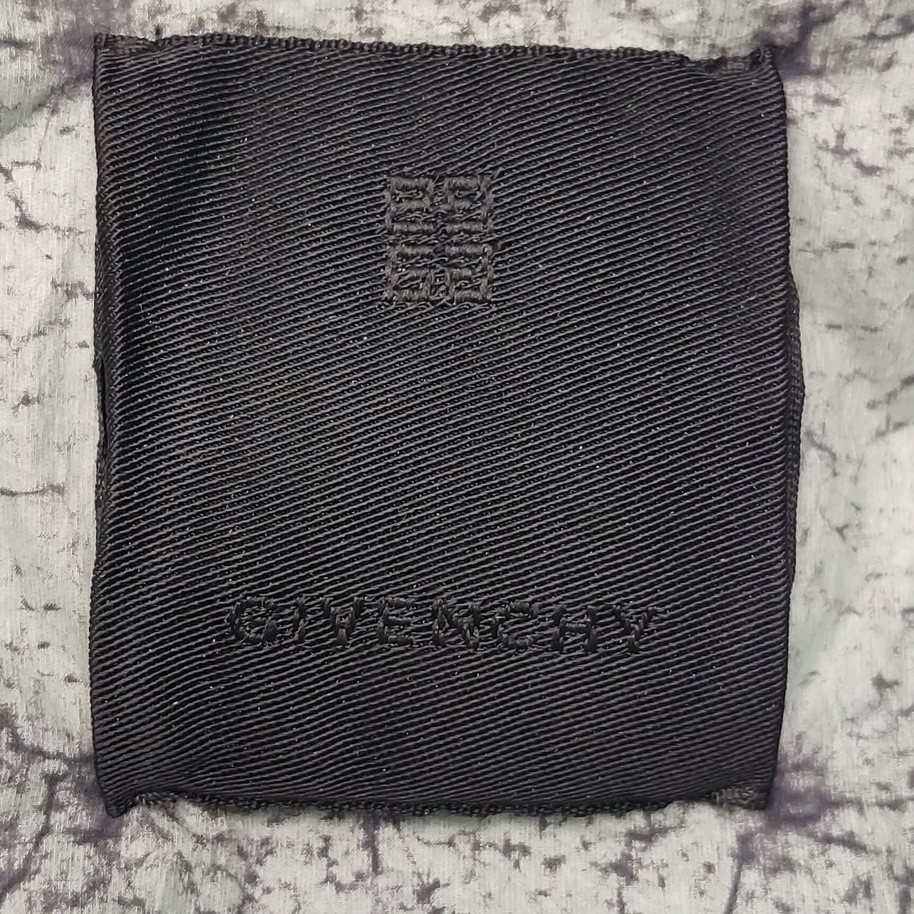 Givenchy Givenchy Men xl Vests Size US XL / EU 56 / 4 - 7 Thumbnail