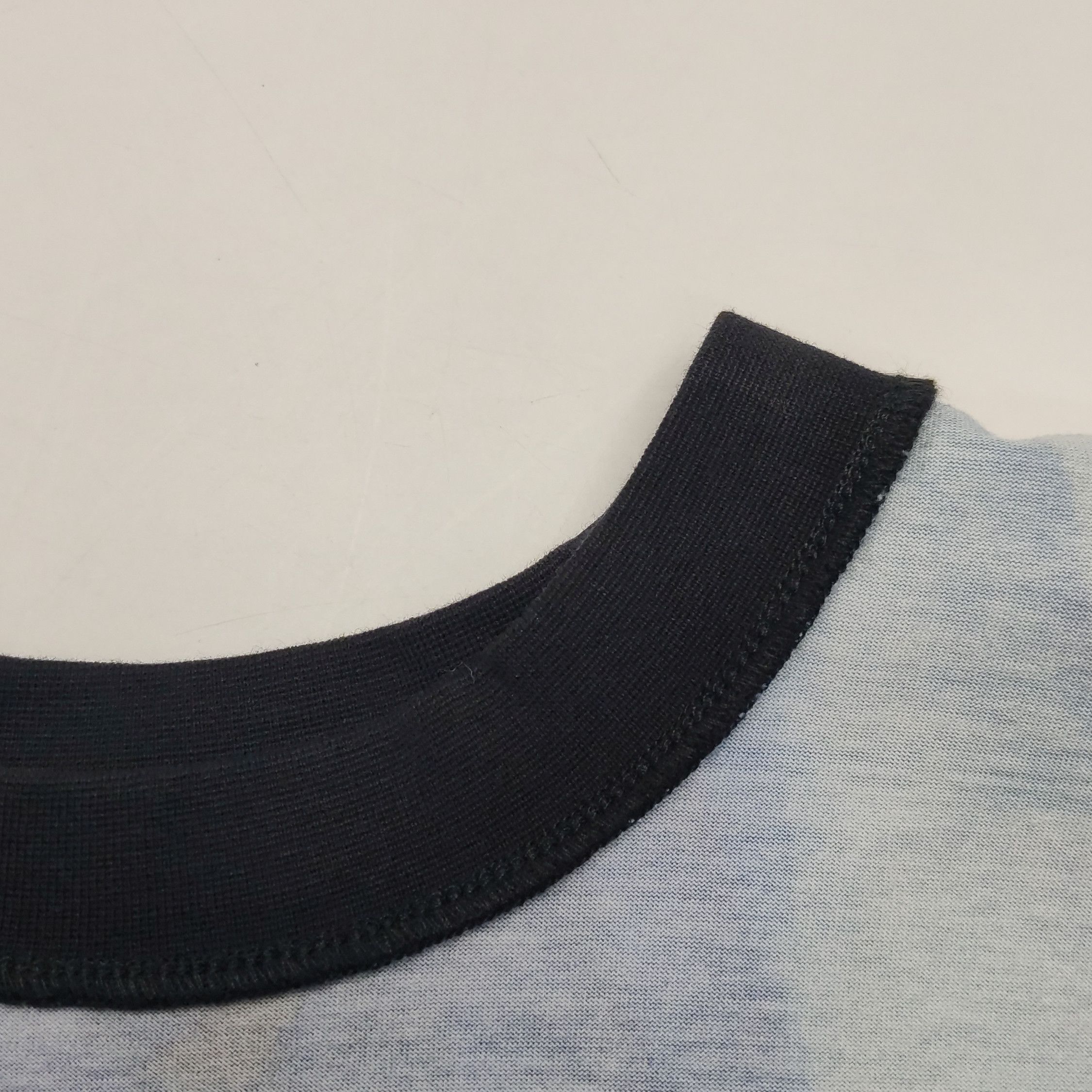 Givenchy Givenchy Men xs Short Sleeve Shirts Size US XS / EU 42 / 0 - 8 Thumbnail