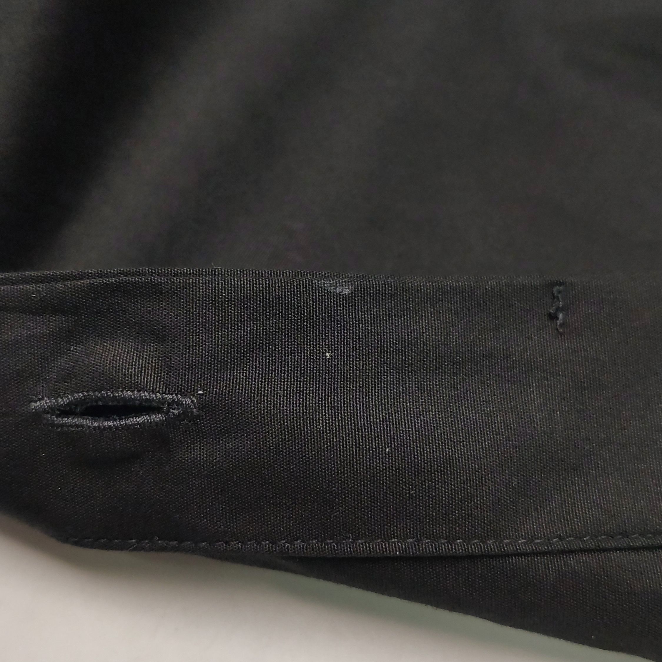Givenchy Givenchy Men m Button Ups Size US M / EU 48-50 / 2 - 8 Thumbnail