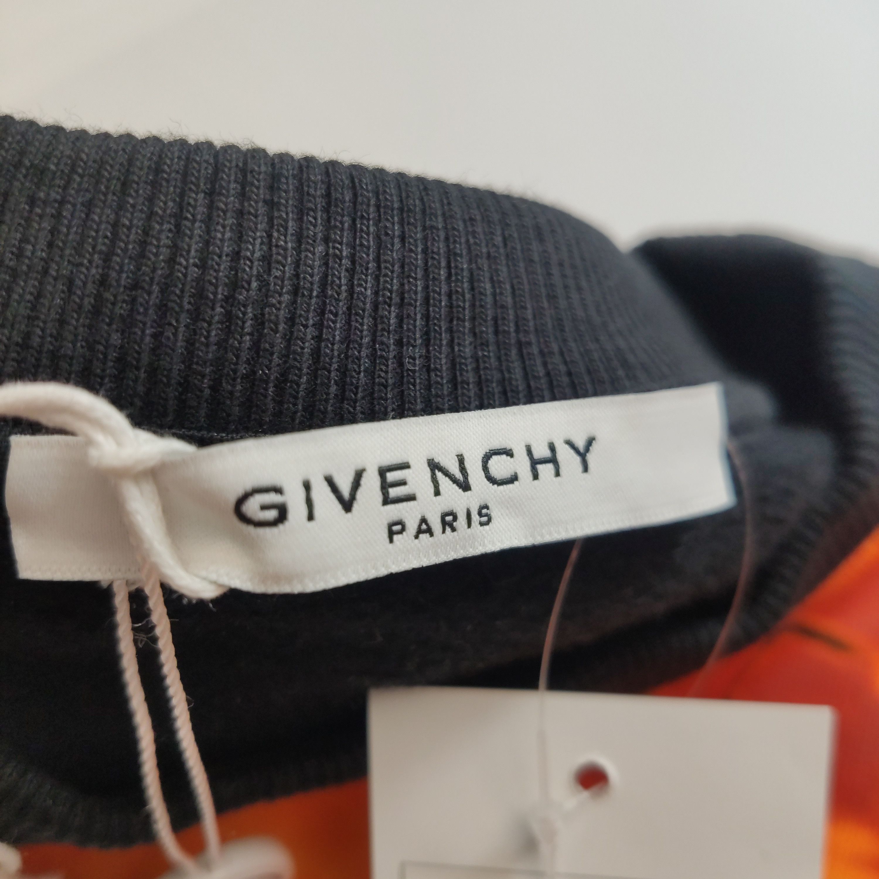 Givenchy Givenchy Men xl Sweatshirts Hoodies Size US XL / EU 56 / 4 - 5 Thumbnail