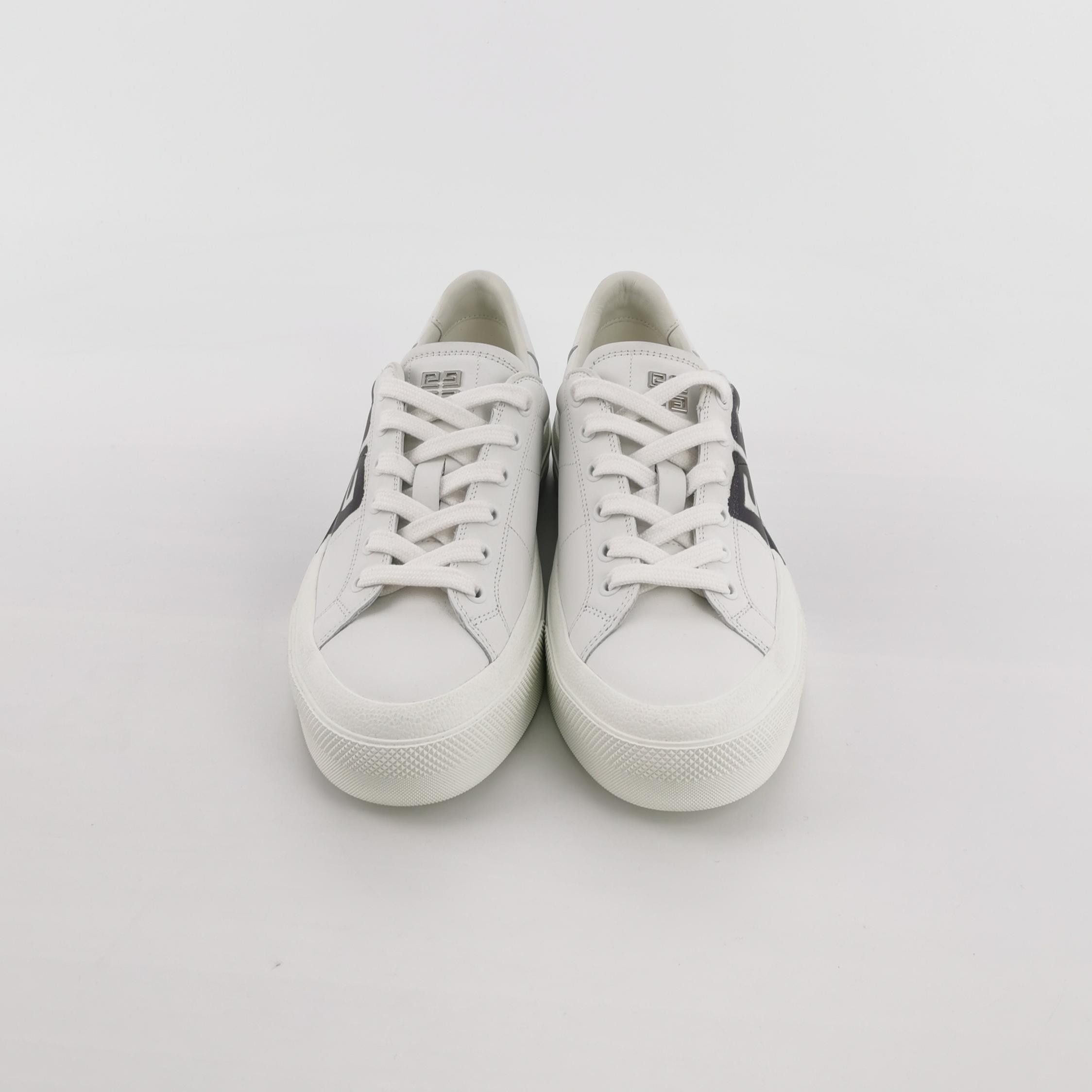 Givenchy Givenchy Men 6 Lowtop Sneakers Size US 6 / EU 39 - 3 Thumbnail