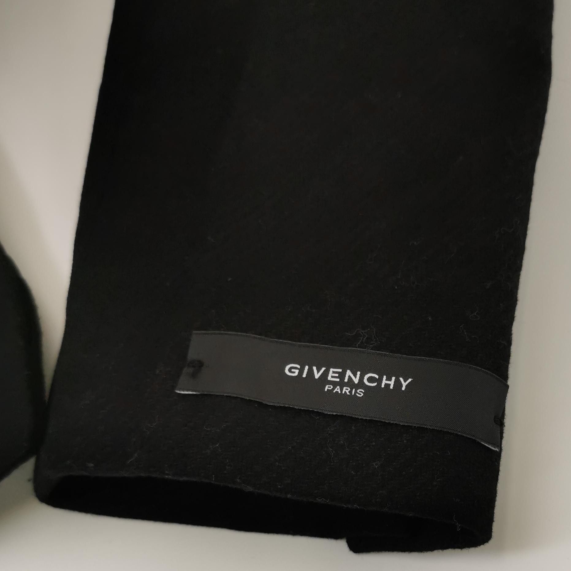 Givenchy Givenchy Men m Heavy Coats Size US M / EU 48-50 / 2 - 3 Thumbnail